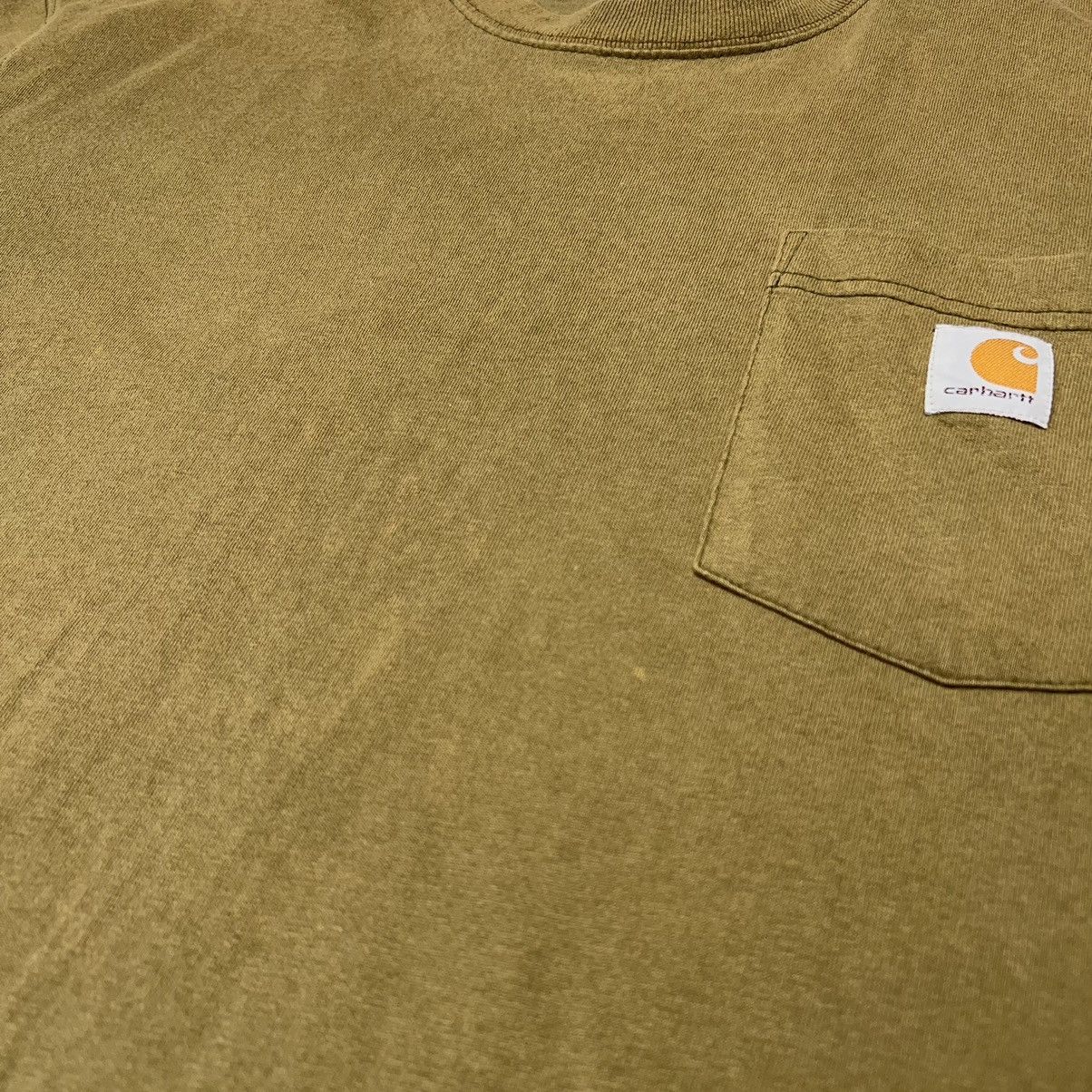 Carhartt Carhartt Tee Shirt Green Olive Original Fit Pocket Logo Size US XL / EU 56 / 4 - 7 Thumbnail
