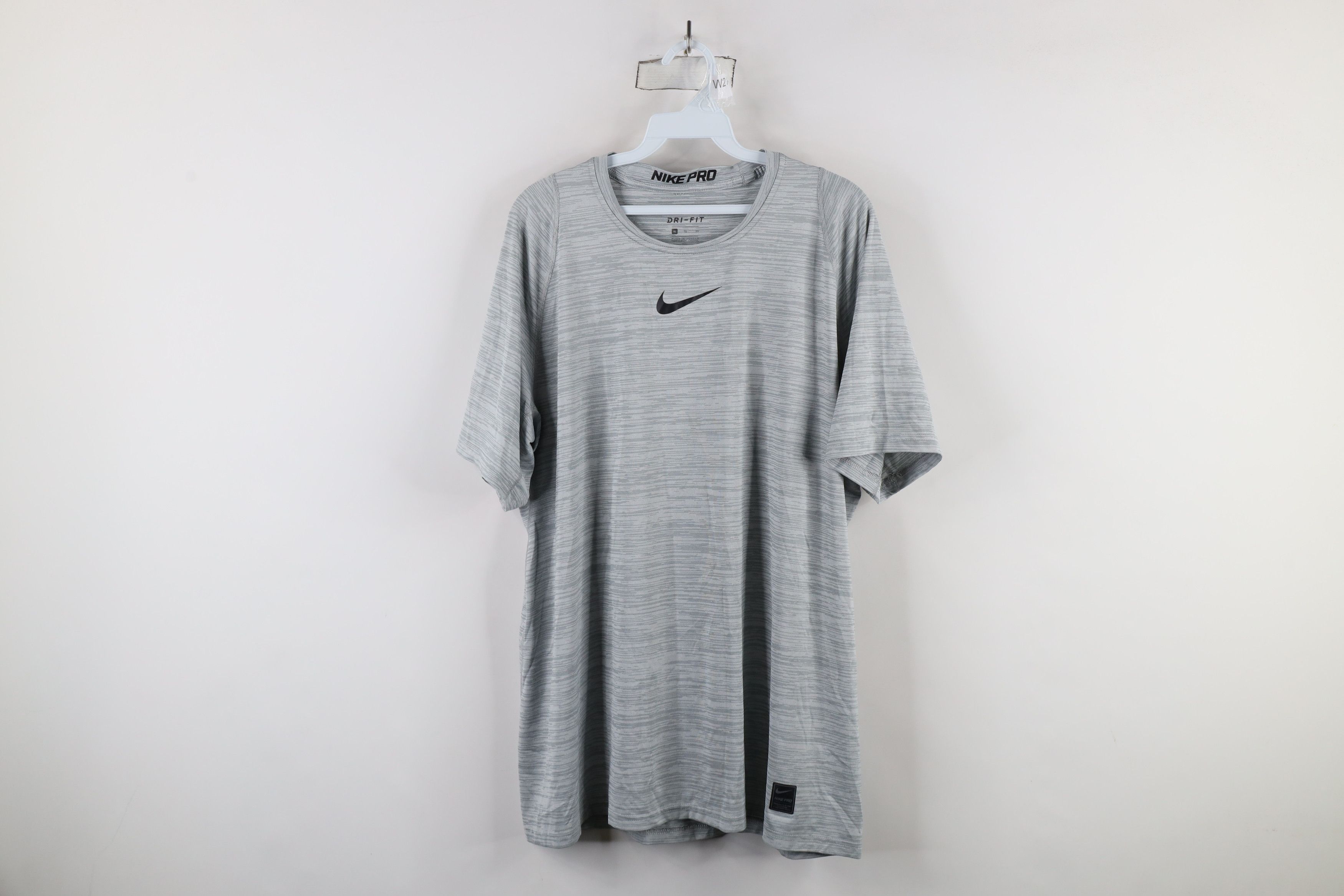 Nike × Vintage Nike Pro Center Swoosh Short Sleeve Training T-Shirt Gray Size US XL / EU 56 / 4 - 1 Thumbnail