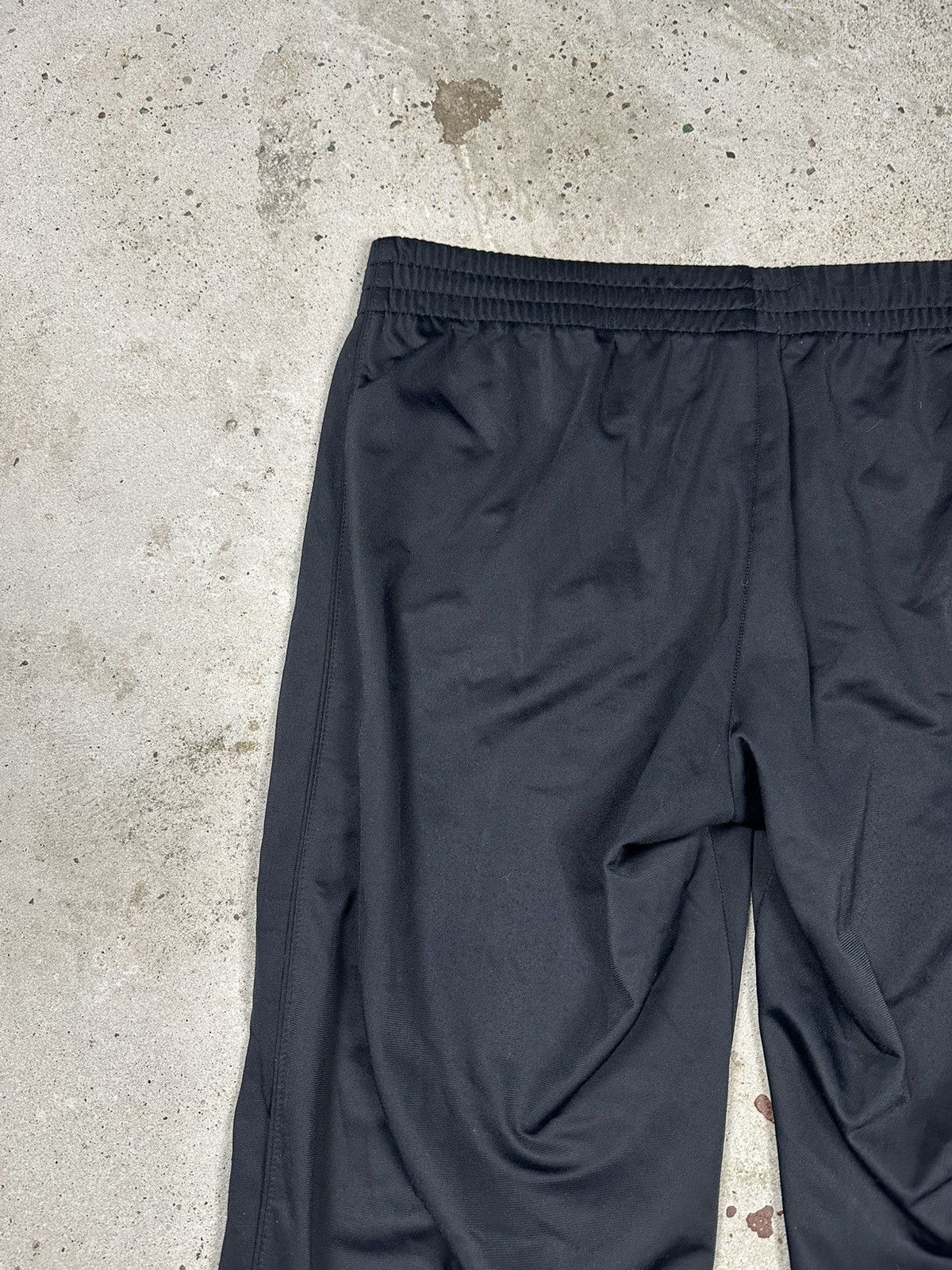 Nike × Vintage Vintage Y2K Nike Baggy Black Track Pants Swoosh Size US 35 - 12 Thumbnail