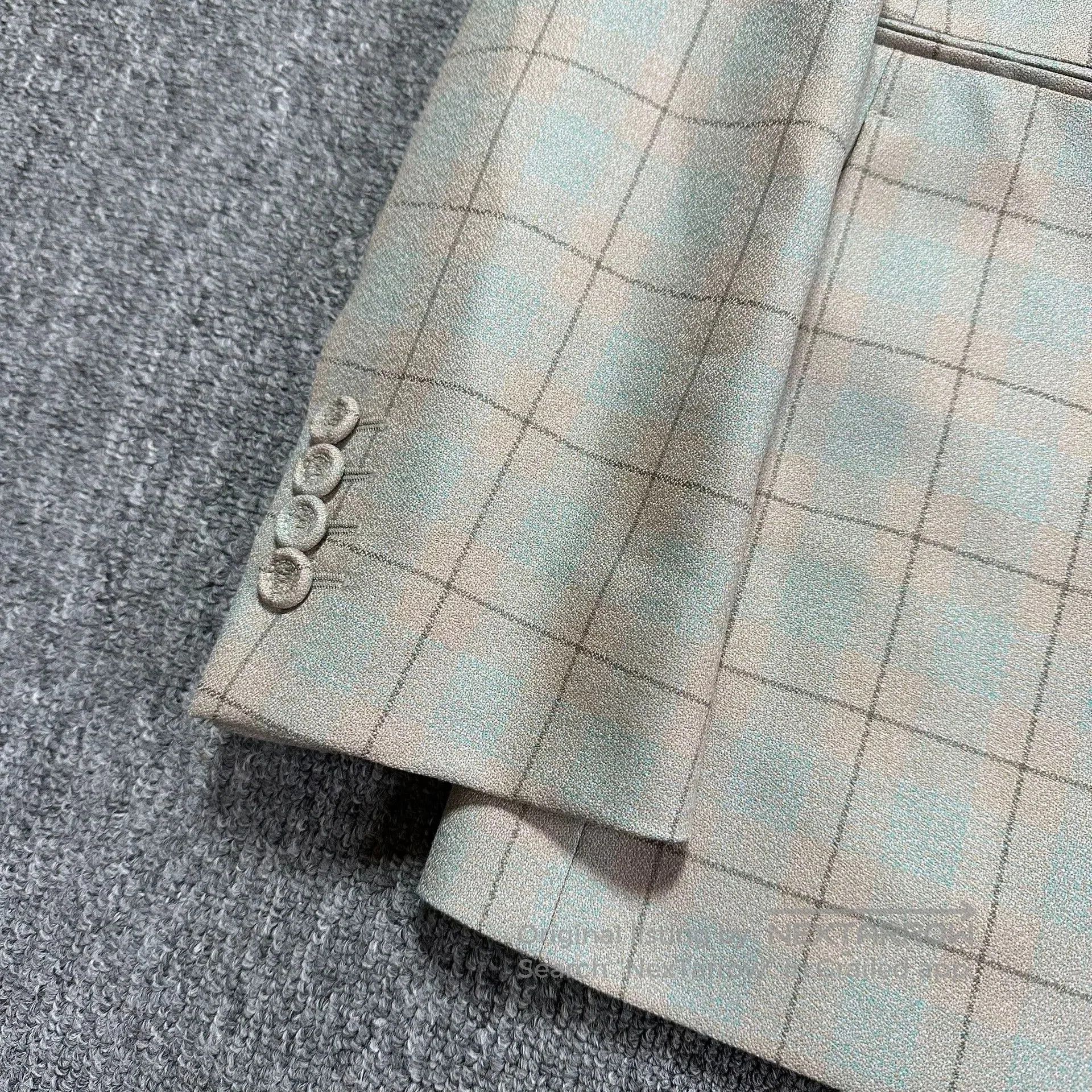 Dior beige checkered wool suit jacket. Size US L / EU 52-54 / 3 - 2 Thumbnail