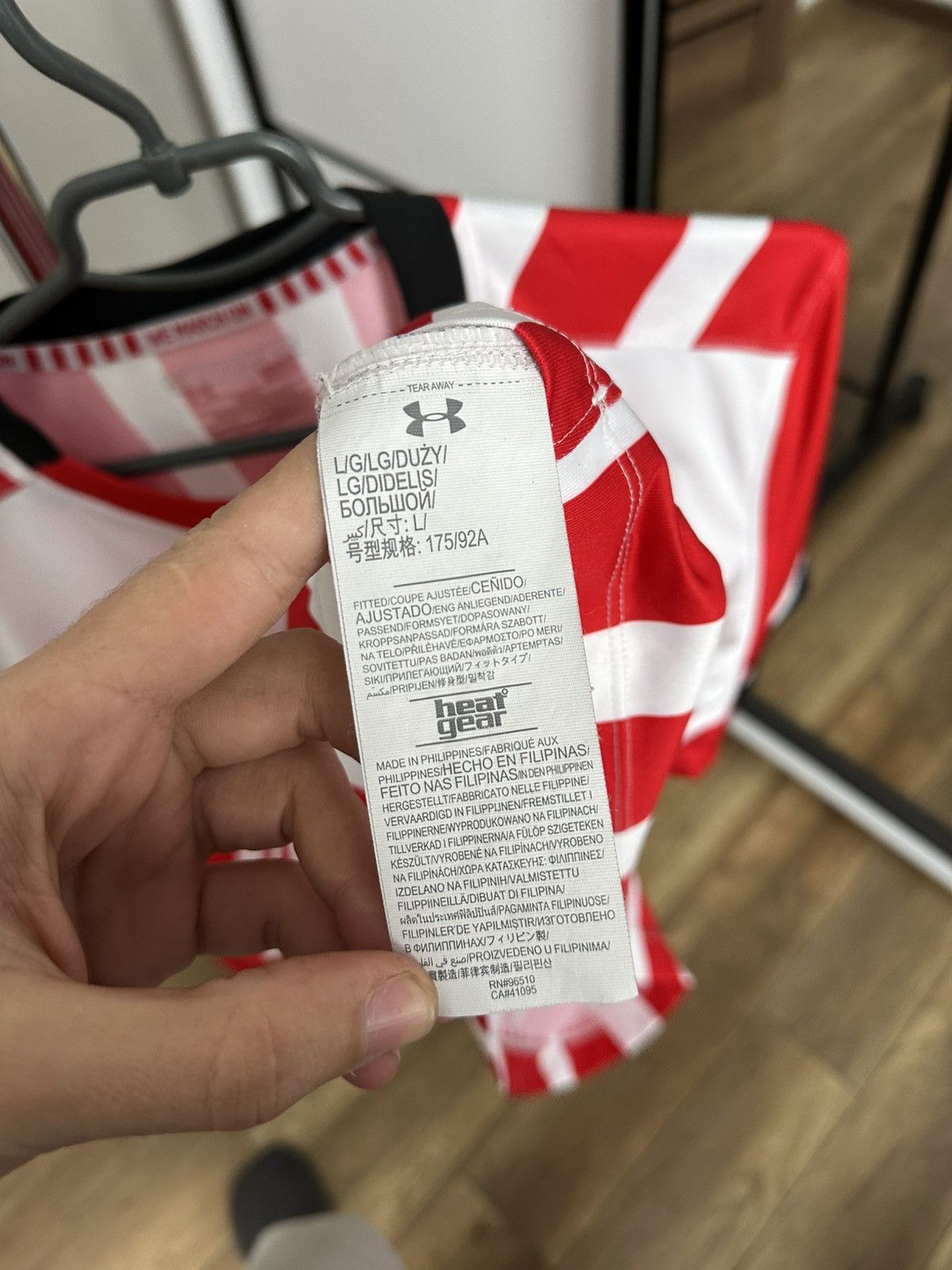 Under Armour 2016/2017 FC Southampton Under Armour Soccer Jersey T-Shirt Size US L / EU 52-54 / 3 - 10 Thumbnail
