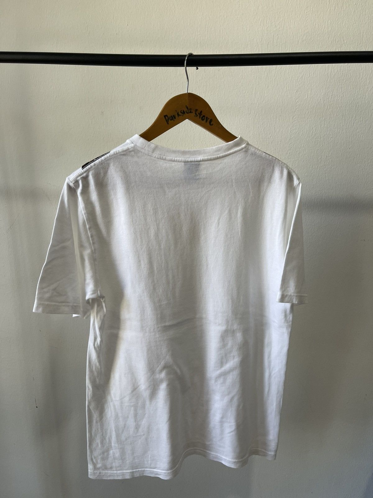 Number (N)ine 2000s Number Nine V Neck Print Tee #99 Size US M / EU 48-50 / 2 - 5 Thumbnail
