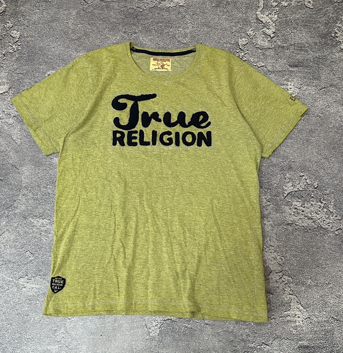 True Religion VintageTrue Religion Fuzzy Logo Green Men’s T-Shirt Size XL Size US XL / EU 56 / 4 - 1 Thumbnail