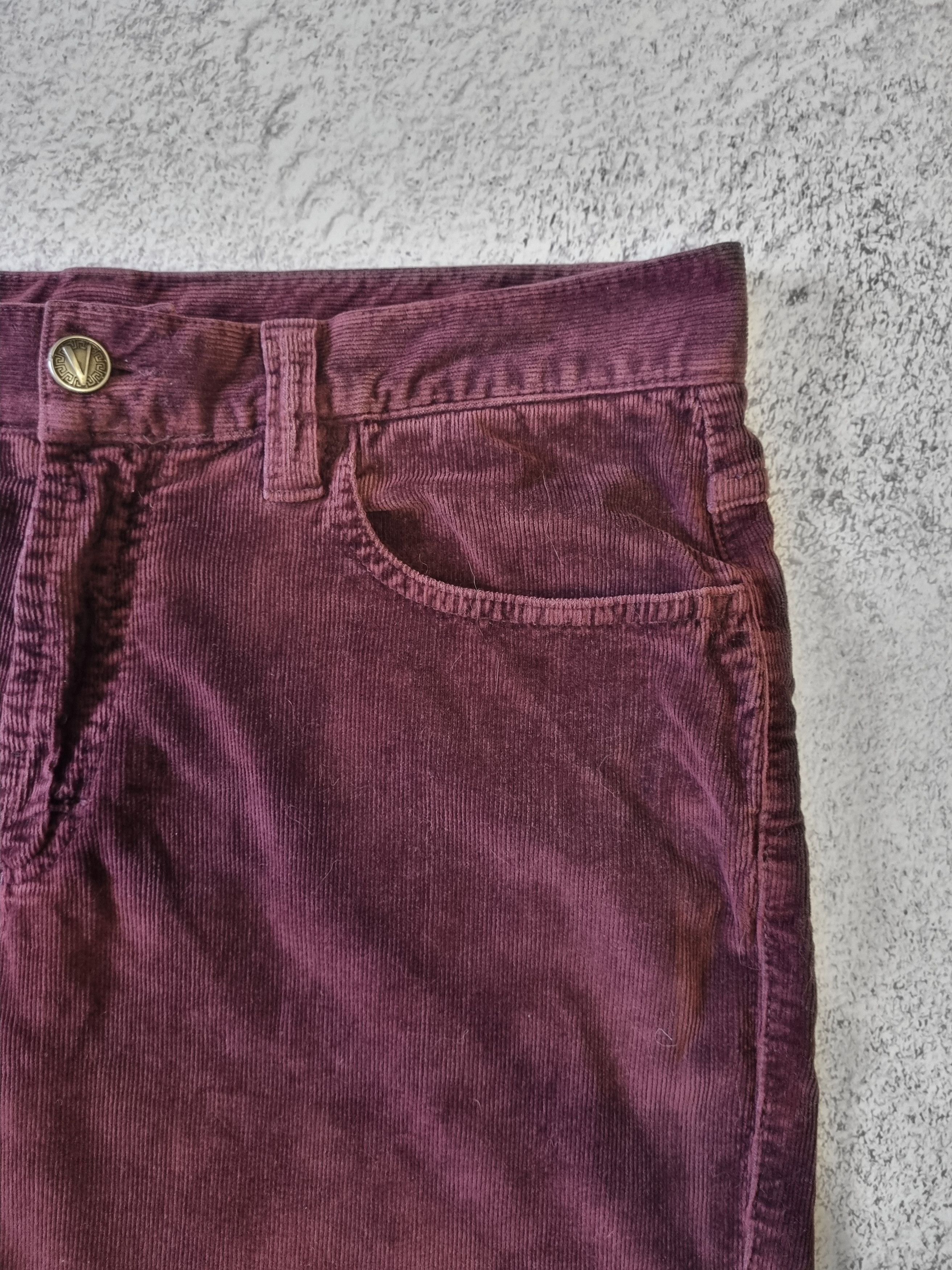 Versace Vintage Versace Collection Velvet Bordo Skirt Size 32" / US 10 / IT 46 - 4 Thumbnail