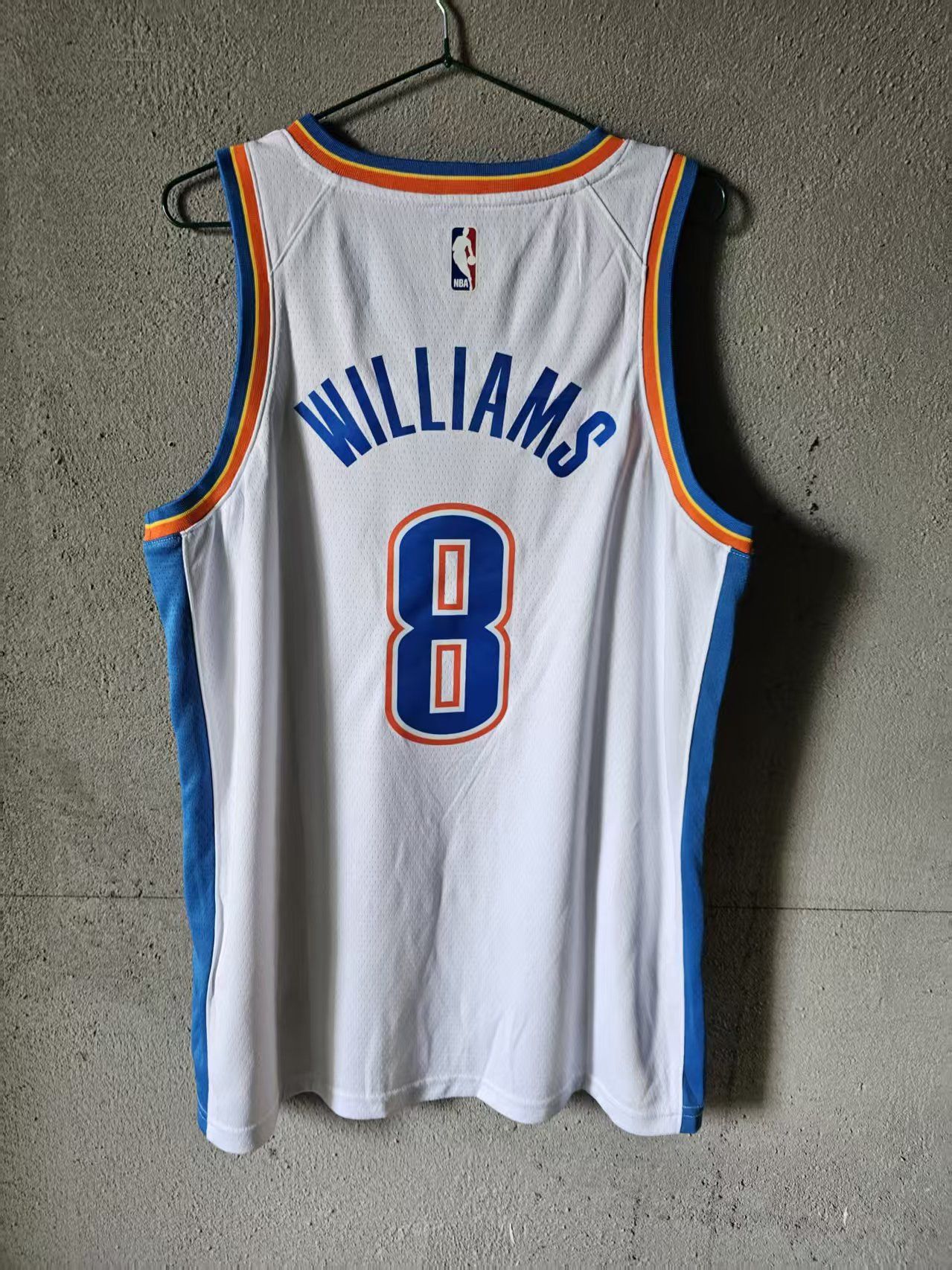 Other Oklahoma City Thunder 8 Jalen Williams Jersey White Size US L / EU 52-54 / 3 - 2 Thumbnail