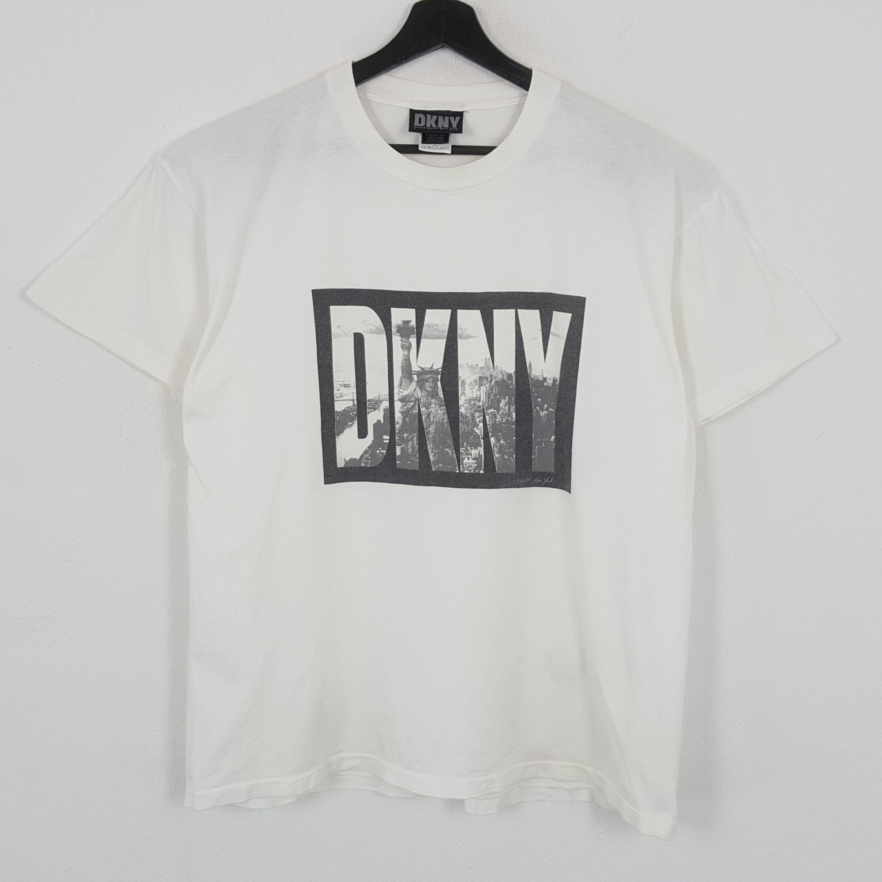 DKNY × Vintage DKNY Center Design Streetwear Style Tshirt Size US L / EU 52-54 / 3 - 1 Thumbnail
