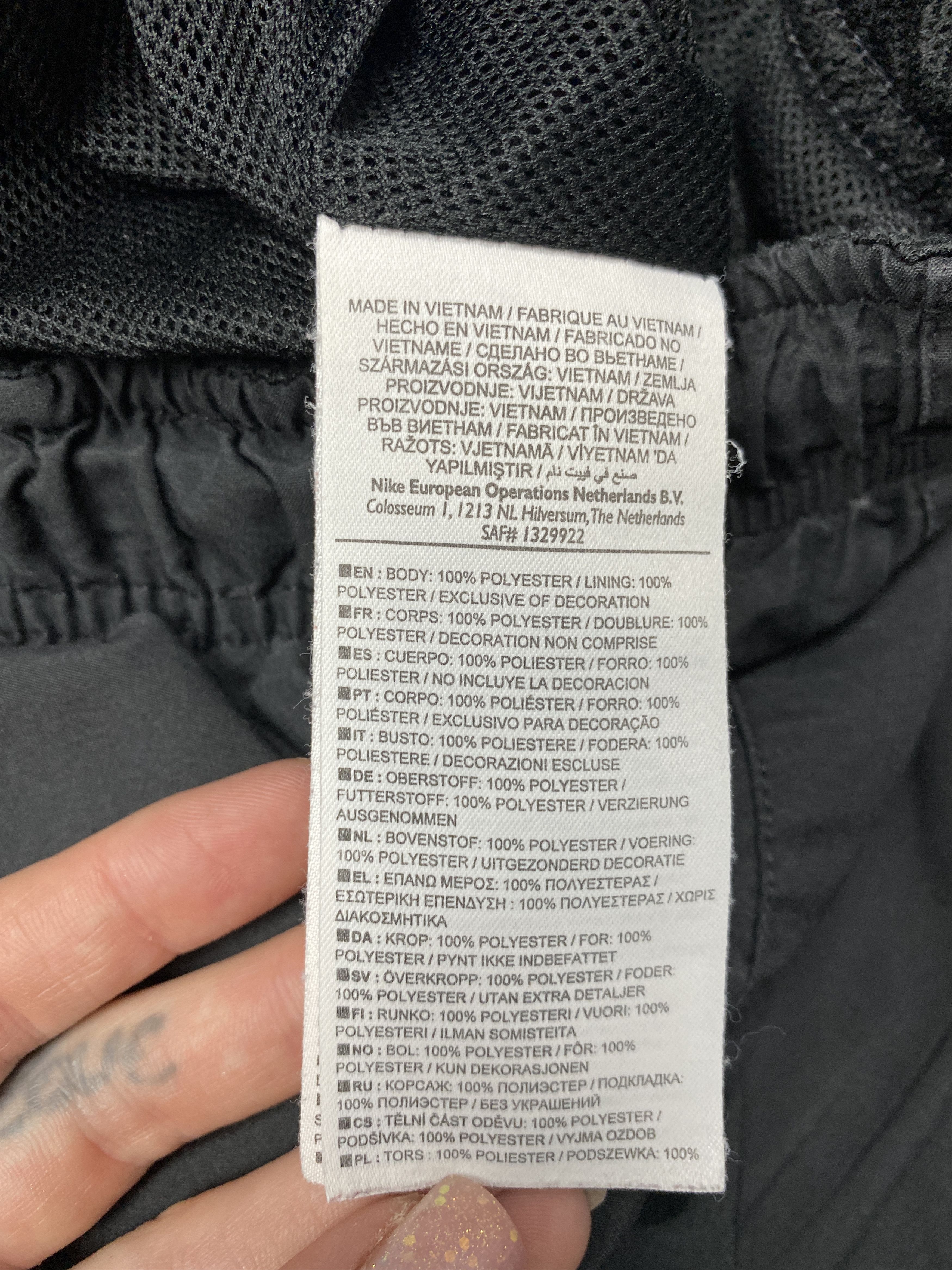 Nike × Vintage Nike Vintage Mens Nylon Baggy Track Pants y2k Drill Style Size US 32 / EU 48 - 6 Thumbnail