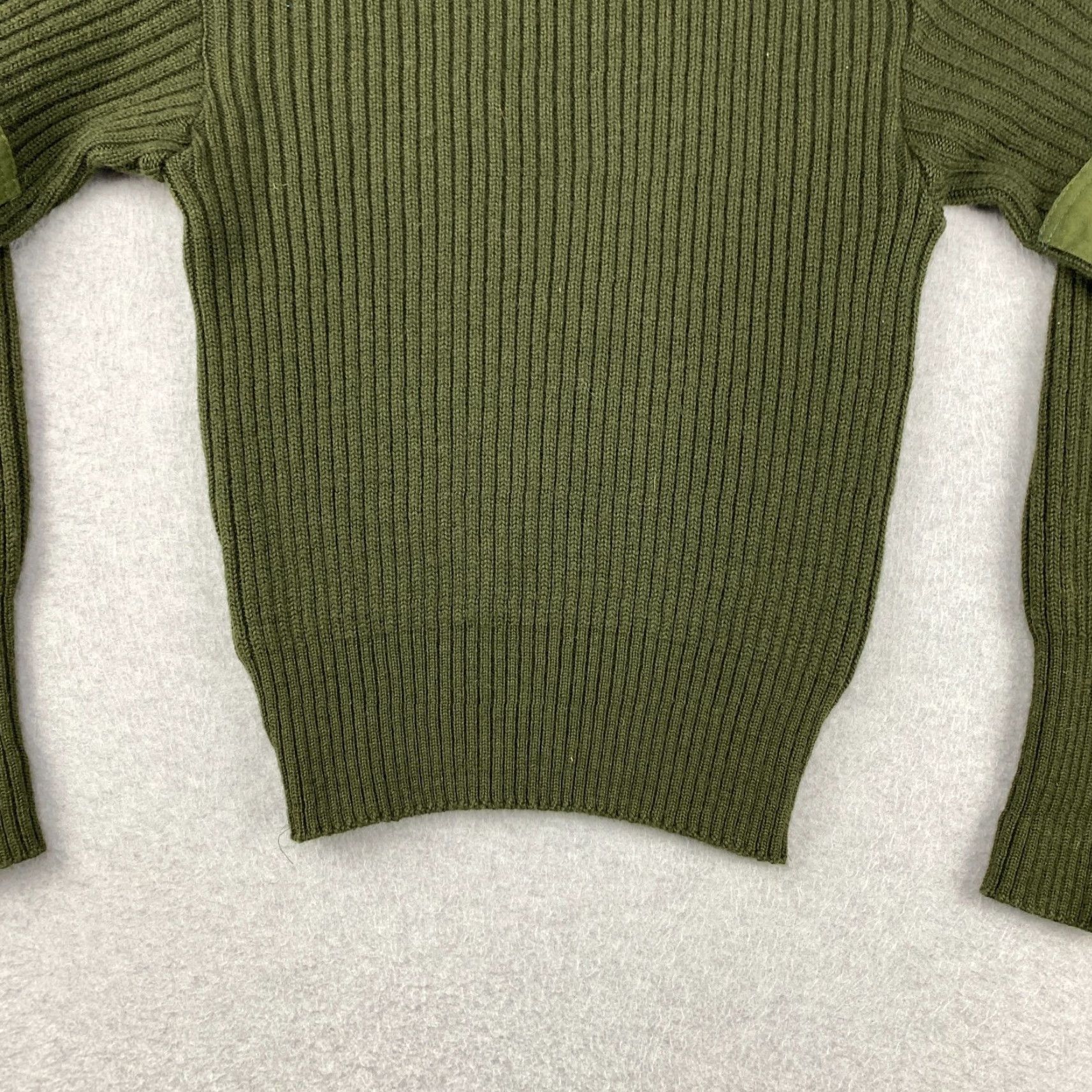 Vintage DSCP Wool Sweater Mens 36 Green US Military Valor Collection Logo Pullover Crew Neck All Seasons Knit Wool Regular Size US M / EU 48-50 / 2 - 7 Thumbnail