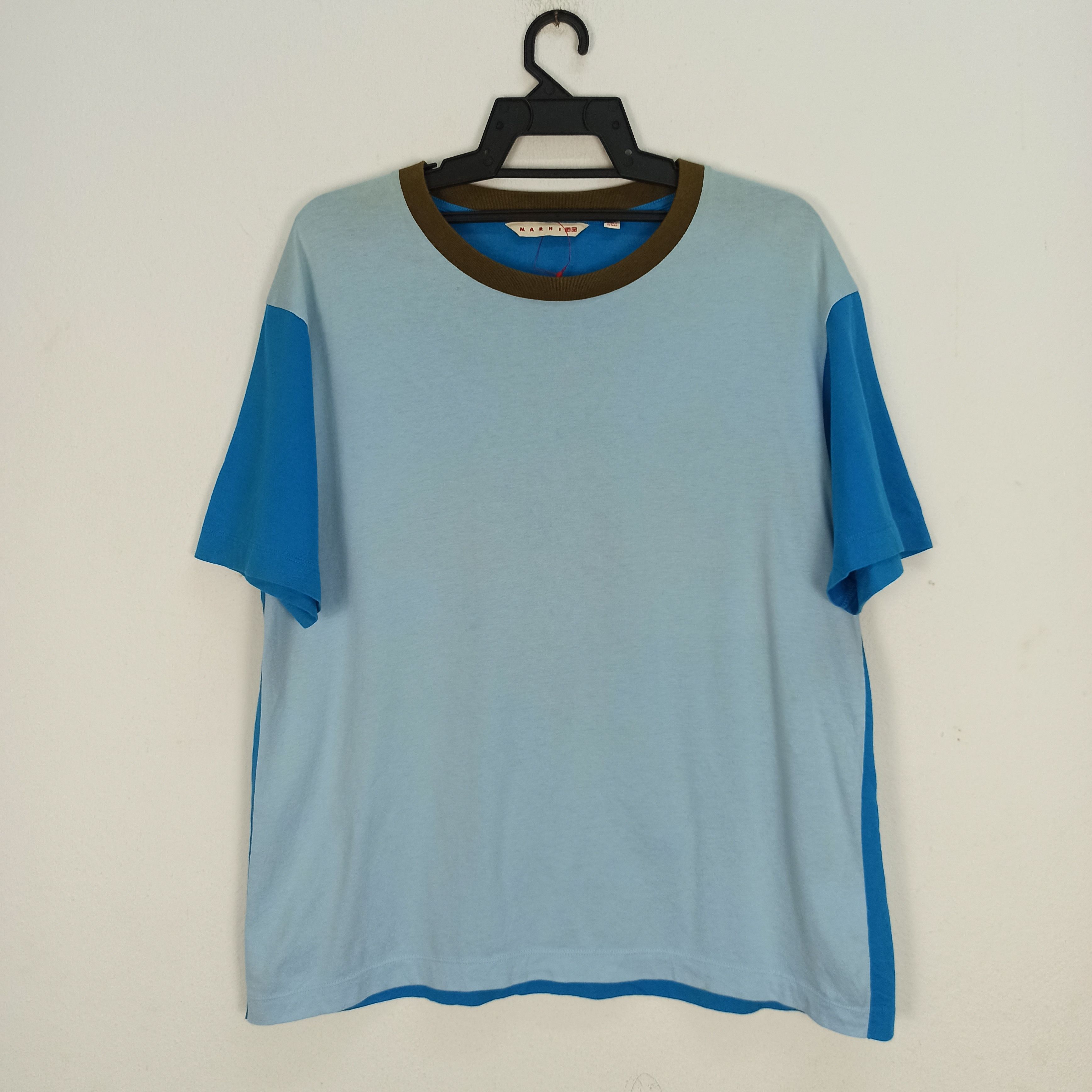 Designer × Marni × Uniqlo Rare Marni X Uniqlo Tshirt Size US M / EU 48-50 / 2 - 1 Thumbnail