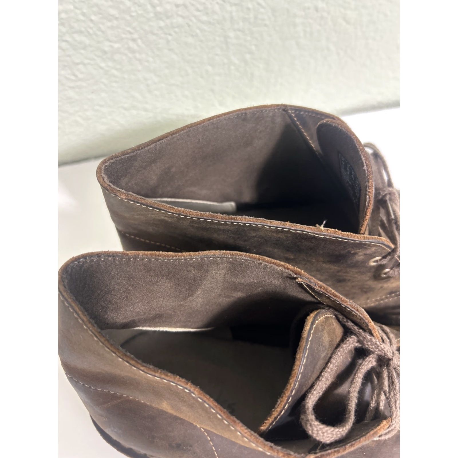 Clarks Clarks Desert Boot Men’s Brown Leather Mid Top Casual Fashion Boots Size 10 Brown Leather Desert Boot Mens 10 Shoes Size US M / EU 48-50 / 2 - 5 Thumbnail