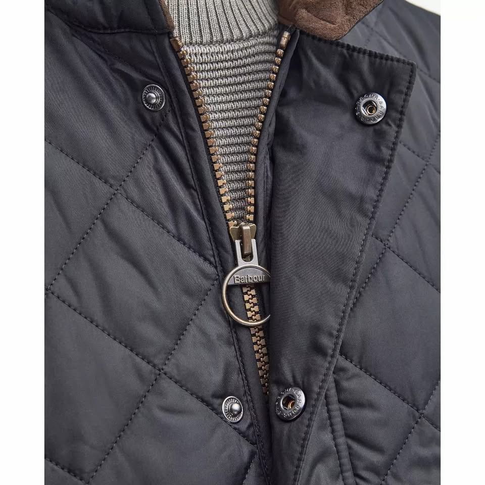 Barbour Barbour - Lowerdale Vest (Navy, Large) Size US L / EU 52-54 / 3 - 3 Thumbnail