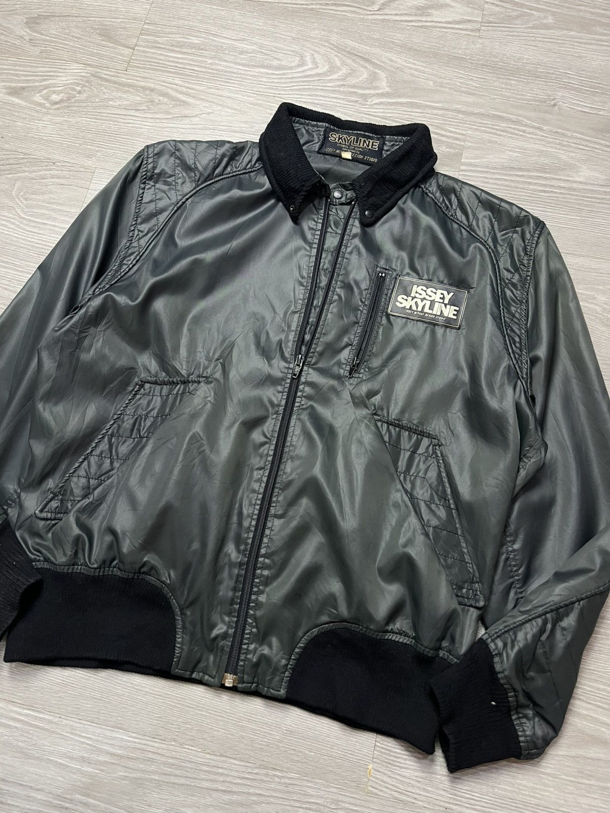 Issey Miyake 80’s Issey Miyake X nissan “ Skyline “ Bomber Jacket Size US L / EU 52-54 / 3 - 11 Thumbnail
