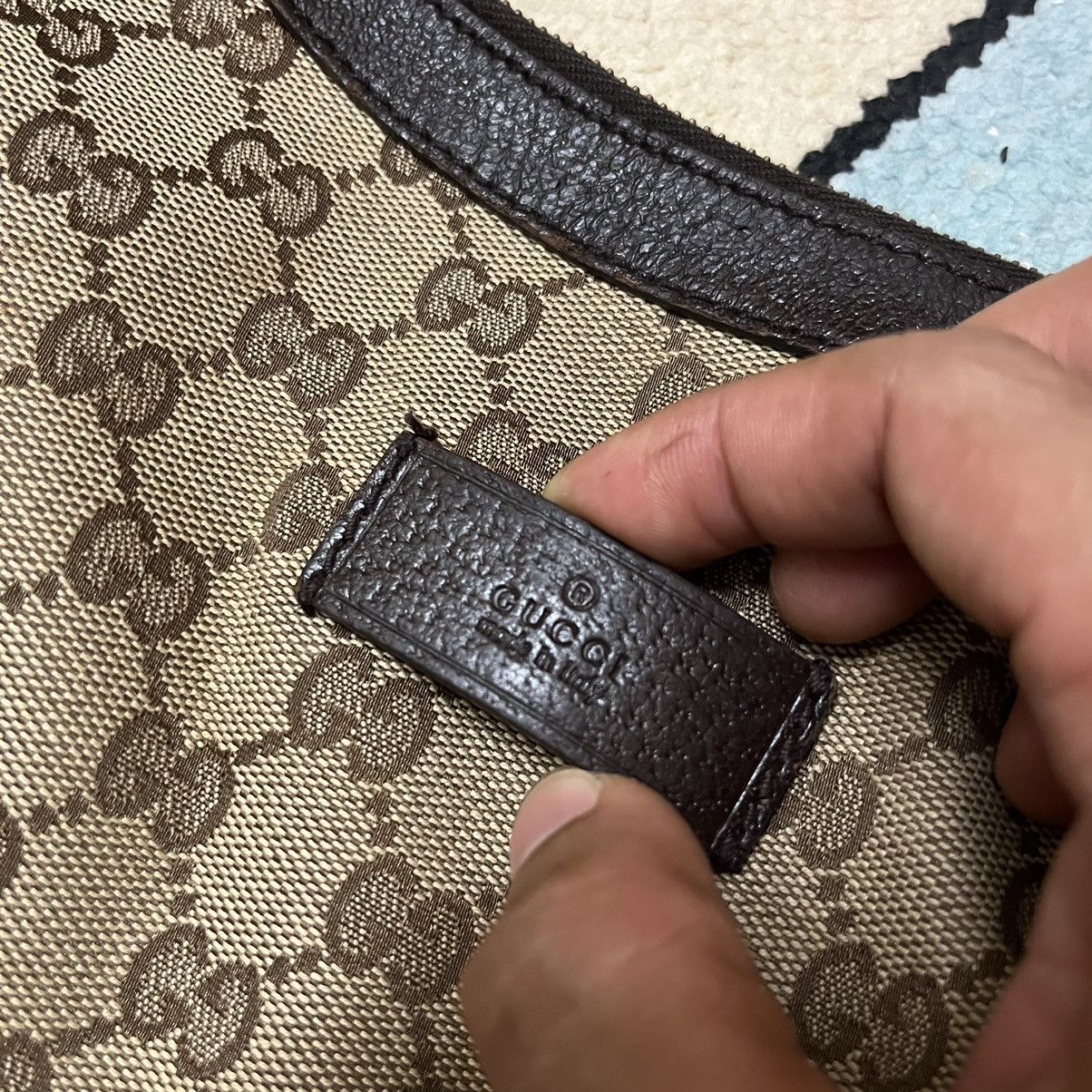 Gucci Authentic Gucci Monogram GG Banana Large Sling Bag Size ONE SIZE - 4 Thumbnail