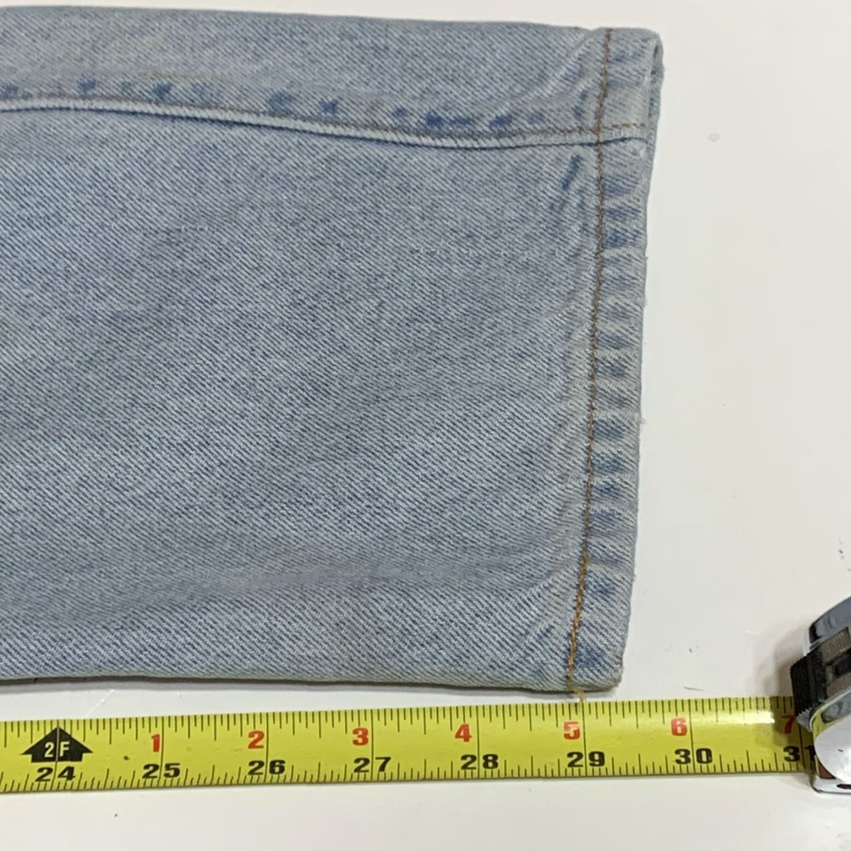 Levi's VINTAGE Levi's 545 Jeans Blue Denim Distressed 34x29 Loose Fit Mens Size US 34 / EU 50 - 7 Thumbnail