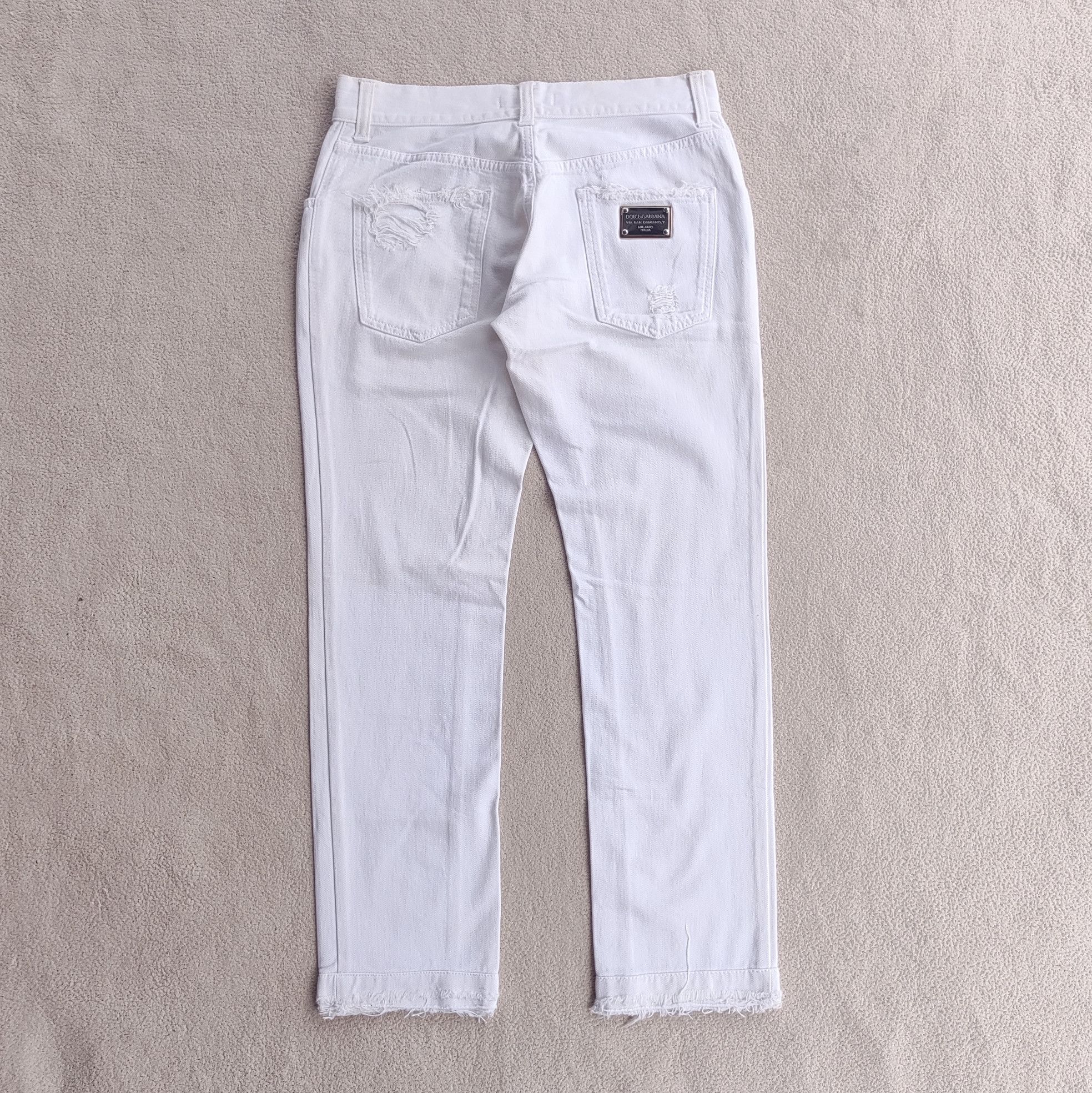 Dolce & Gabbana D&G Logo Plaque Distressed White Jeans Size US 30 / EU 46 - 1 Thumbnail