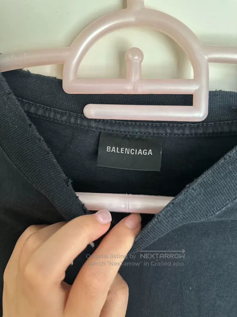 Balenciaga Balenciaga Rimmed crackled distressed short-sleeve T-shirt Size US XXS / EU 40 - 4 Thumbnail