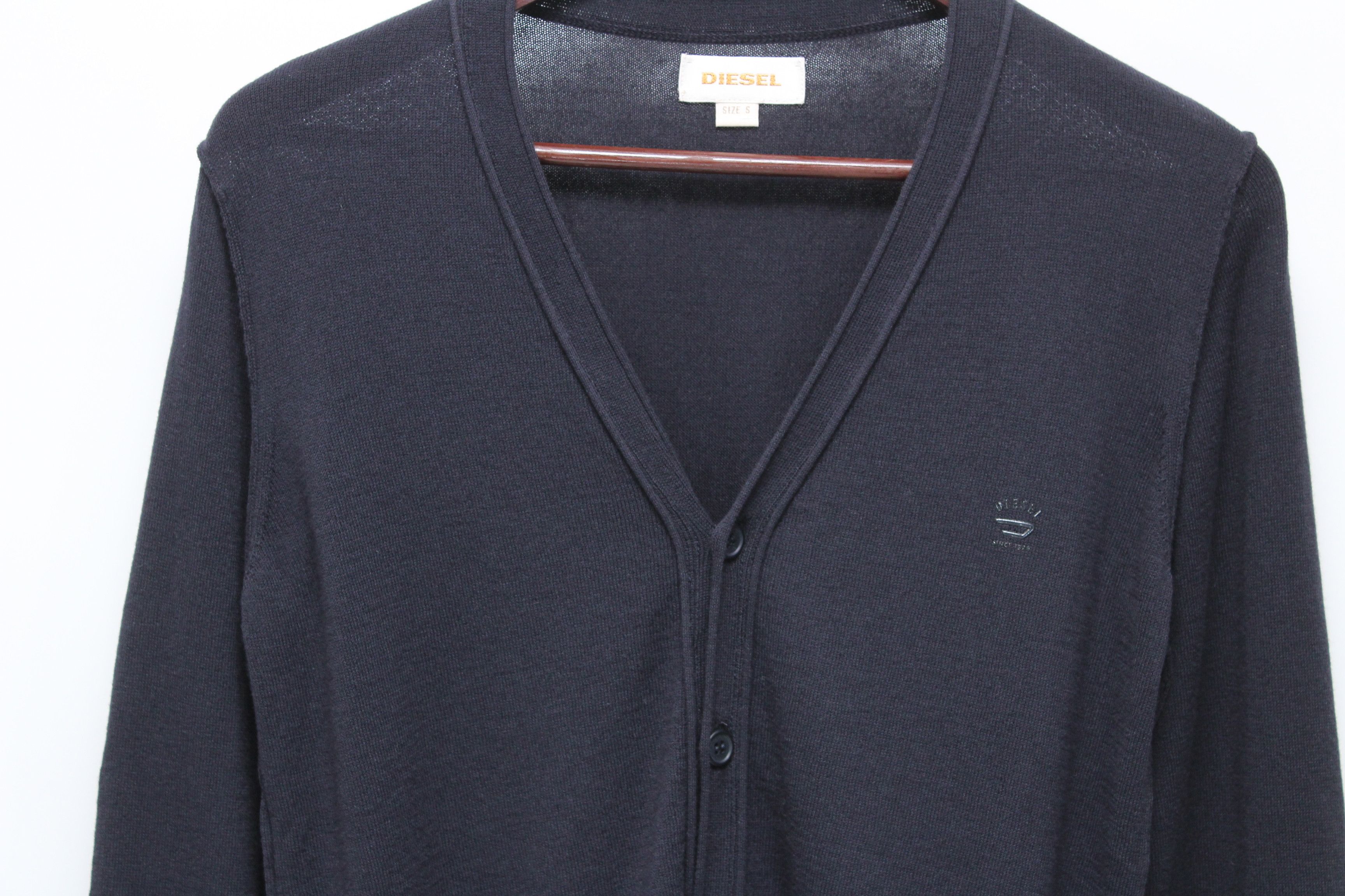 Diesel Diesel Cardigan Sweater Mens Size S New Vintage Rare Size US S / EU 44-46 / 1 - 5 Thumbnail