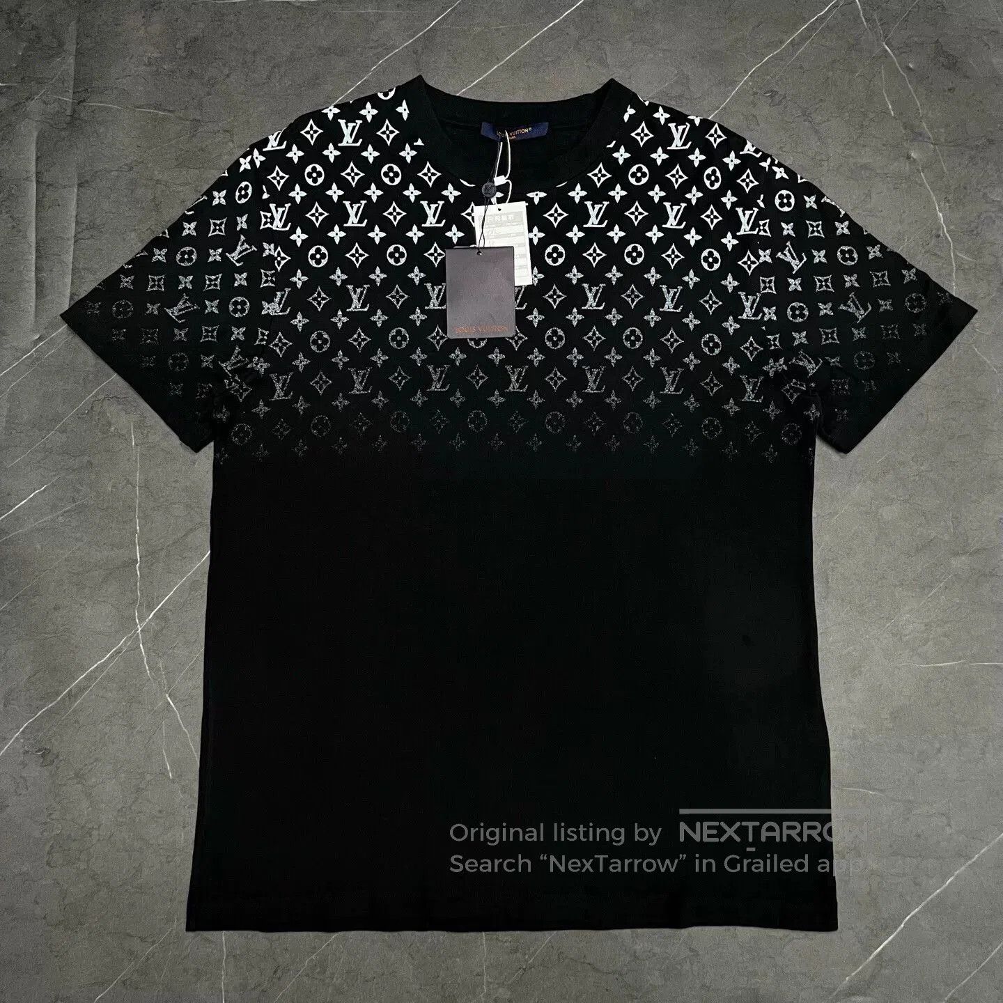 Louis Vuitton louis vuitton gradient logo short sleeve t-shirt. Size US XXL / EU 58 / 5 - 1 Thumbnail