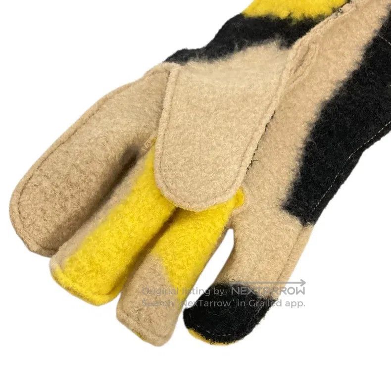 Issey Miyake Issey Miyake Yellow Gloves Size ONE SIZE - 5 Thumbnail
