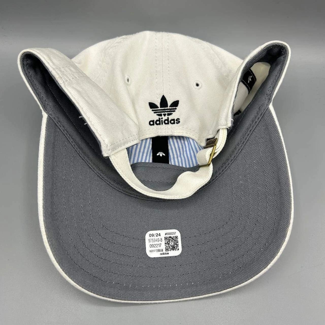 Adidas Adidas Originals Hat Women Embroidered Strap Back Cap Cotton Size ONE SIZE - 4 Thumbnail