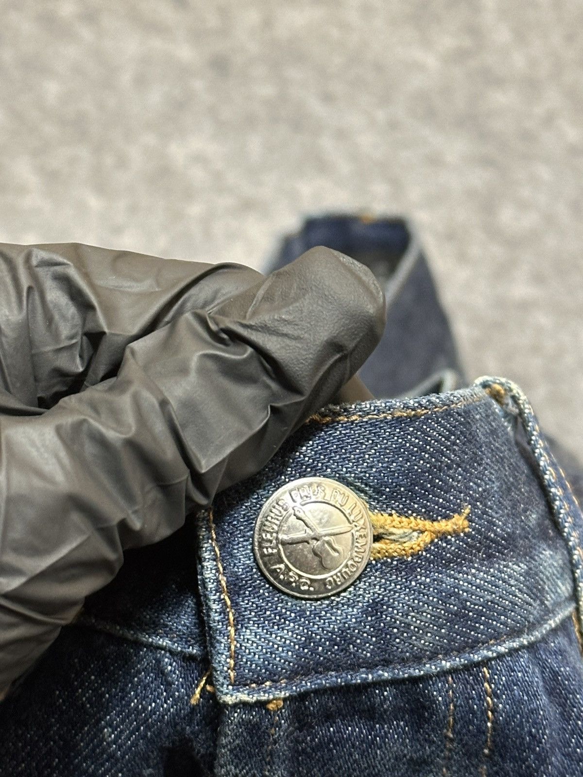 A.P.C. A.P.C. blue selvedge denim jeans. Size US 33 - 12 Thumbnail