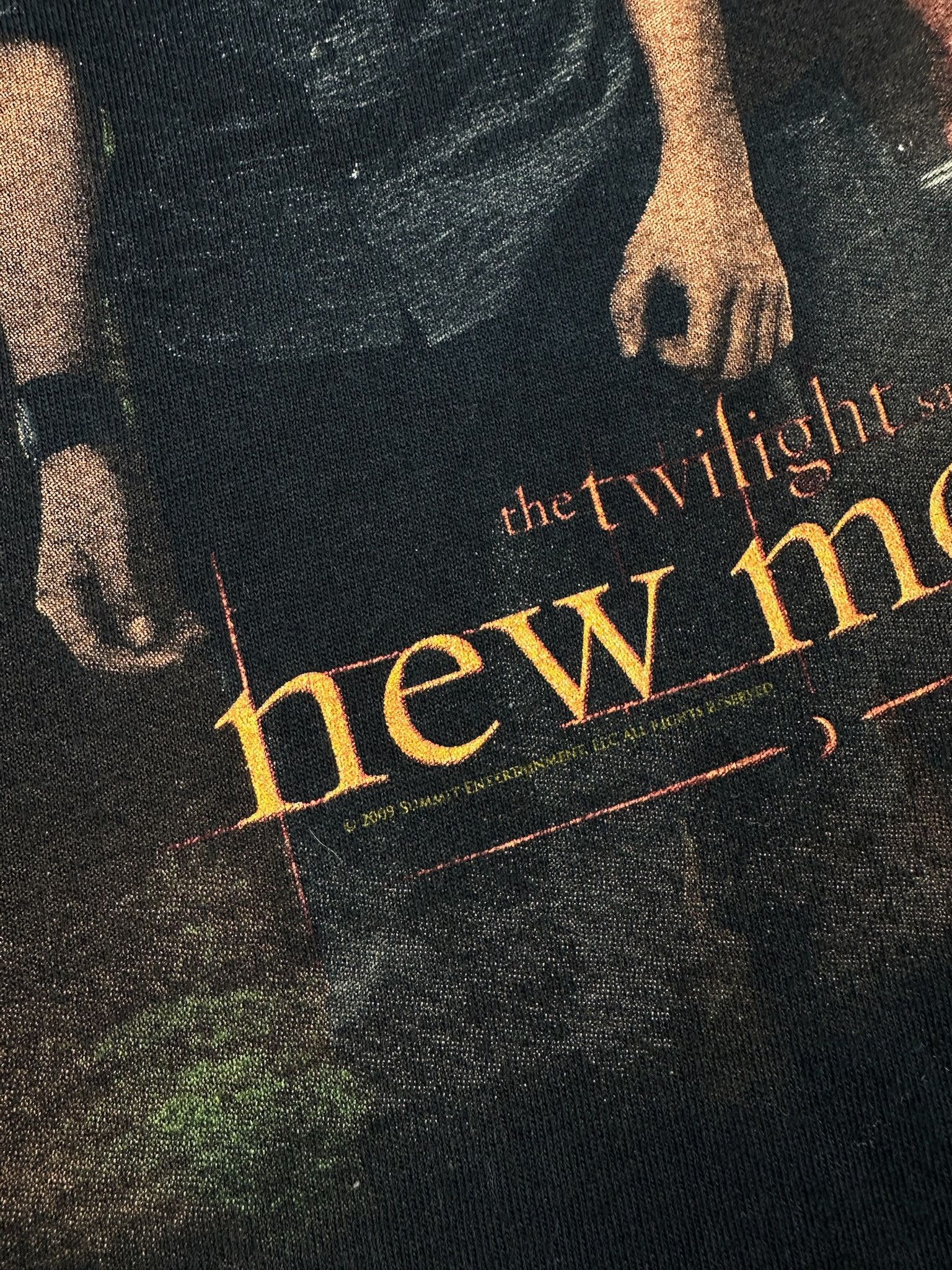 Rap Tees Vintage vampire the twilight saga - New moon t shirt Size US M / EU 48-50 / 2 - 4 Thumbnail