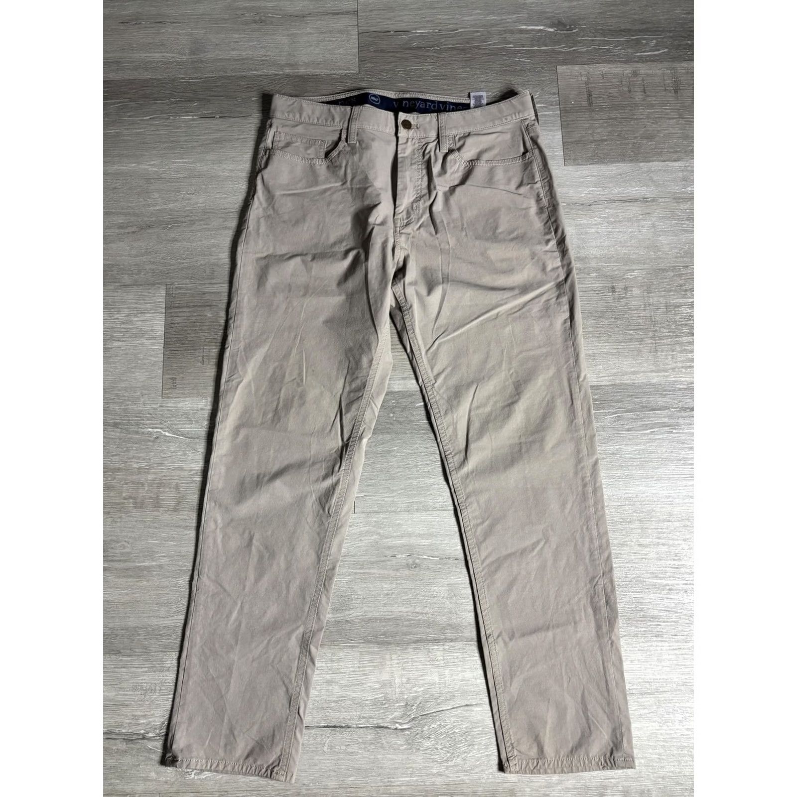 Vineyard Vines Vineyard Vines Pants Mens 32x30 Chino Stretch Pockets On The Go Beige Flat Front Casual 5-Pocket Logo Womens Size US 32 / EU 48 - 2 Thumbnail