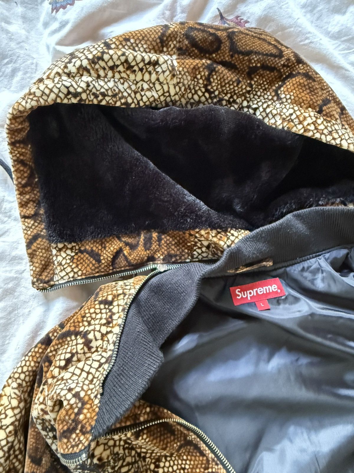 Supreme Supreme Velvet Hooded Bomber FW14 Large Size US L / EU 52-54 / 3 - 6 Thumbnail