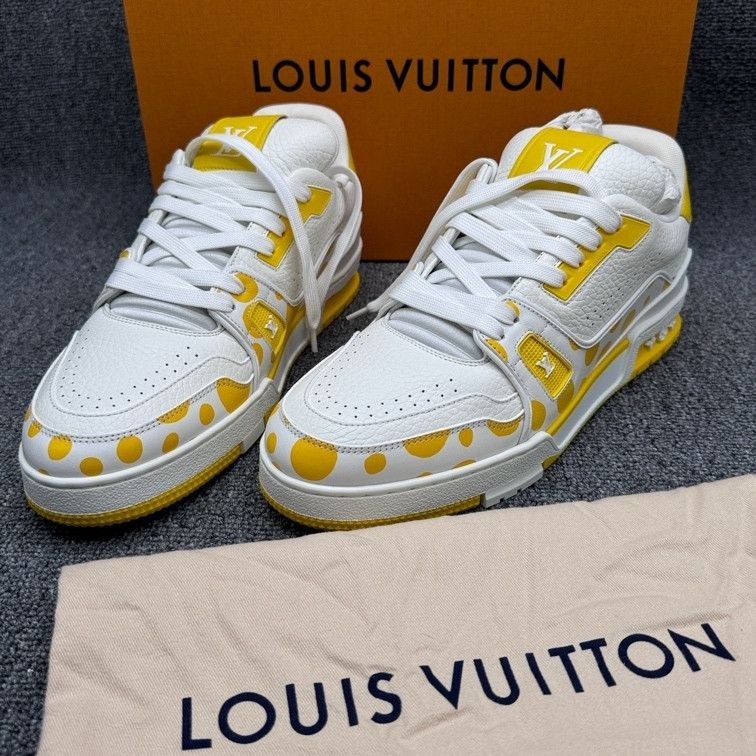 Louis Vuitton Yayoi Kusama x Louis Vuitton Trendy Low-top Sneakers 0079 Size US 8.5 / EU 41-42 - 1 Thumbnail