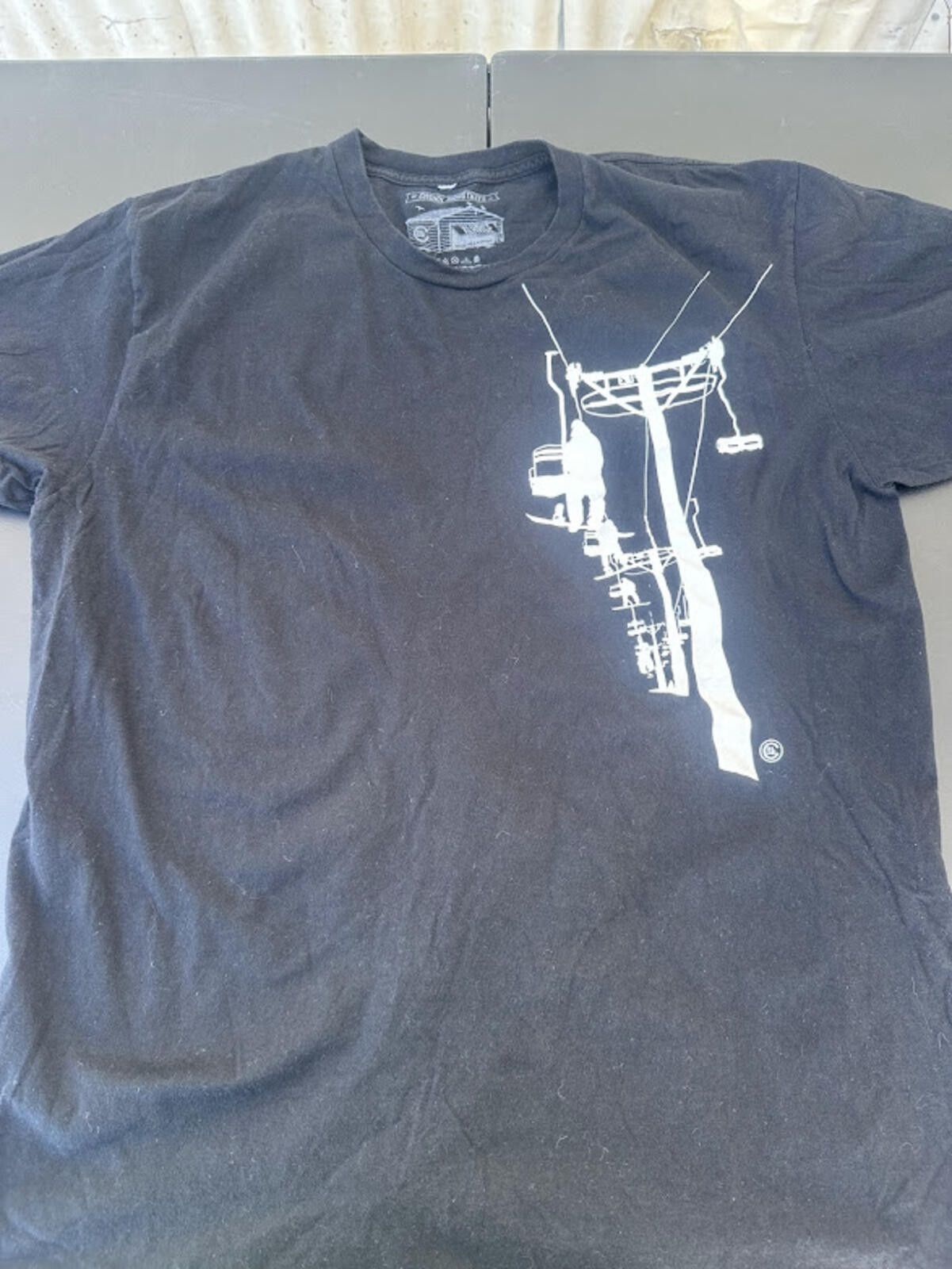 Other Casual Industries Ski Lift Graphic Tee XL Size US XL / EU 56 / 4 - 1 Thumbnail
