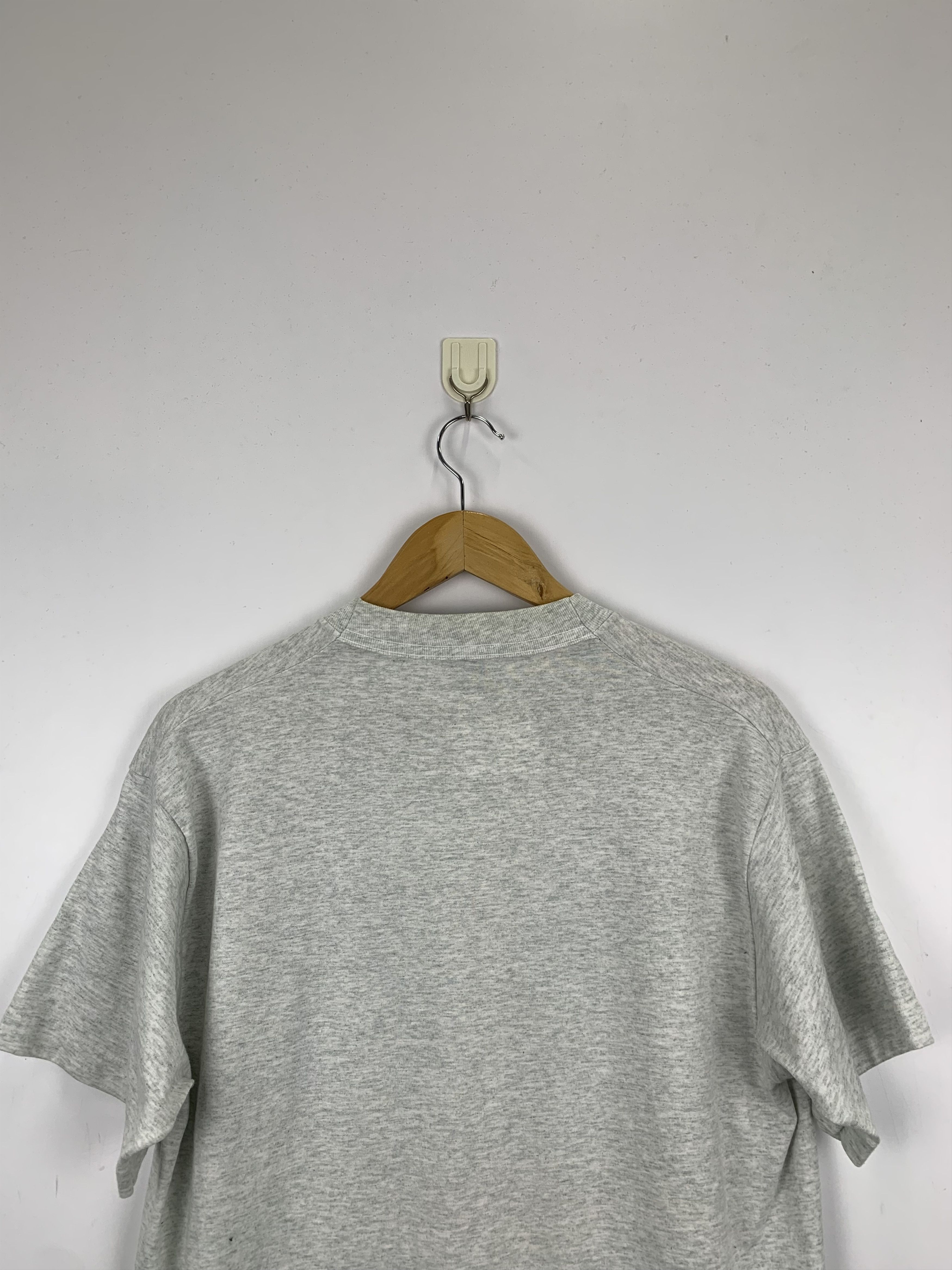DKNY × Vintage Vintage 90s DKNY big Logo T Shirt TA0021 Size US L / EU 52-54 / 3 - 4 Thumbnail