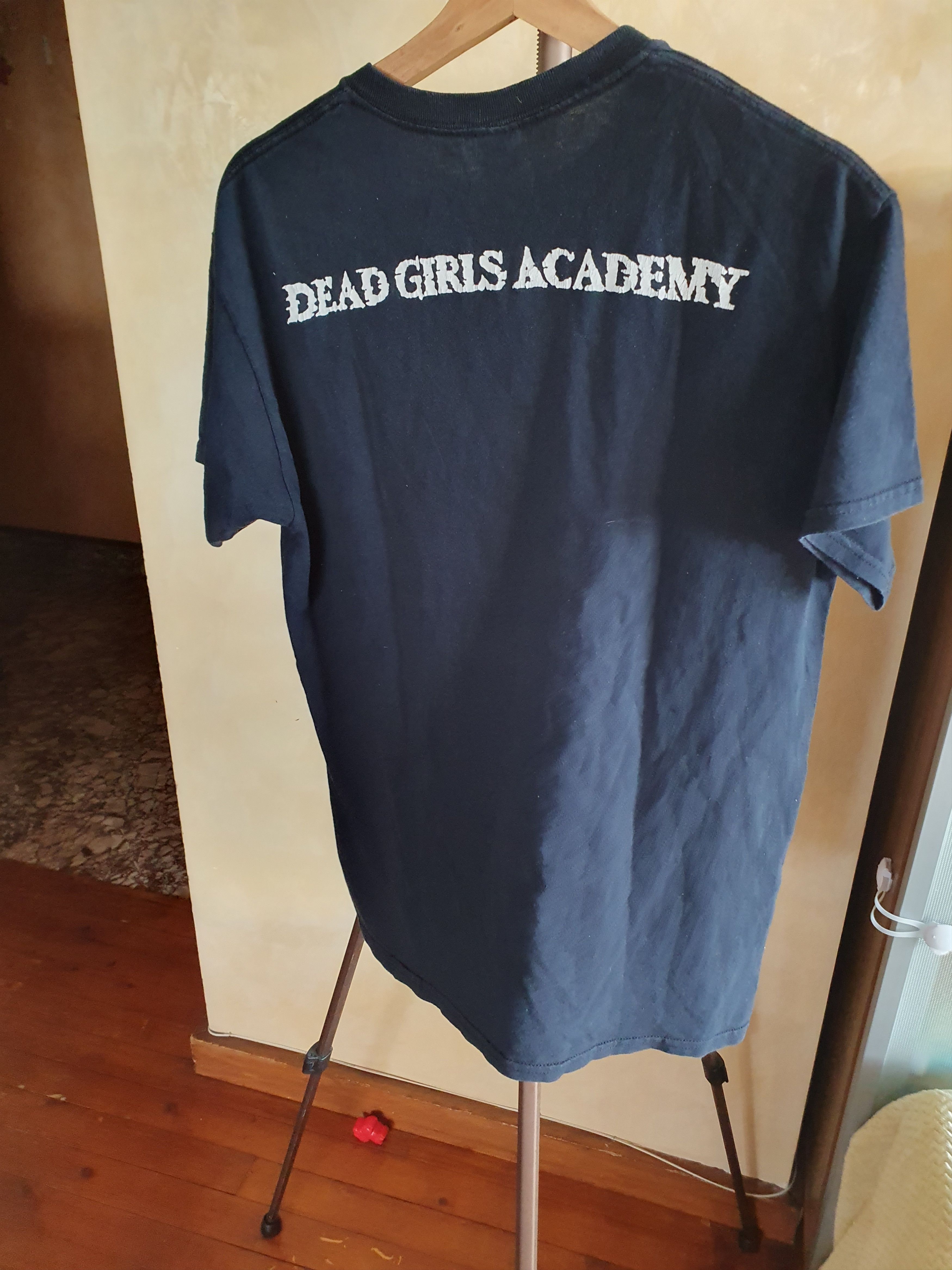 Band Tees Dead Girls Academy DGA Post-hardcore Band t-shirt sz M Size US M / EU 48-50 / 2 - 2 Thumbnail