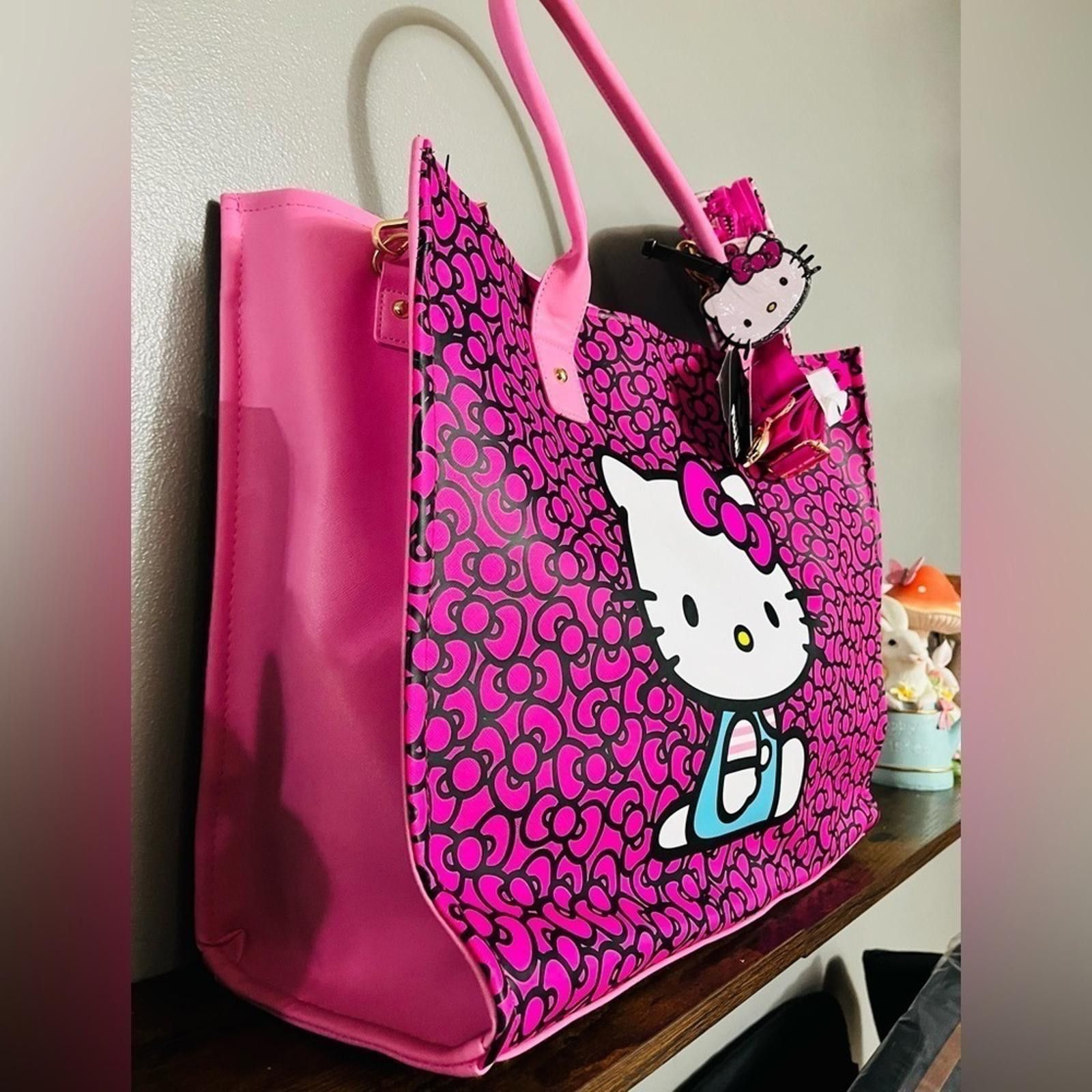 Designer Hello Kitty Sanrio Travel Tote Crossbody Bag Luggage 3 Piece Size ONE SIZE - 5 Thumbnail