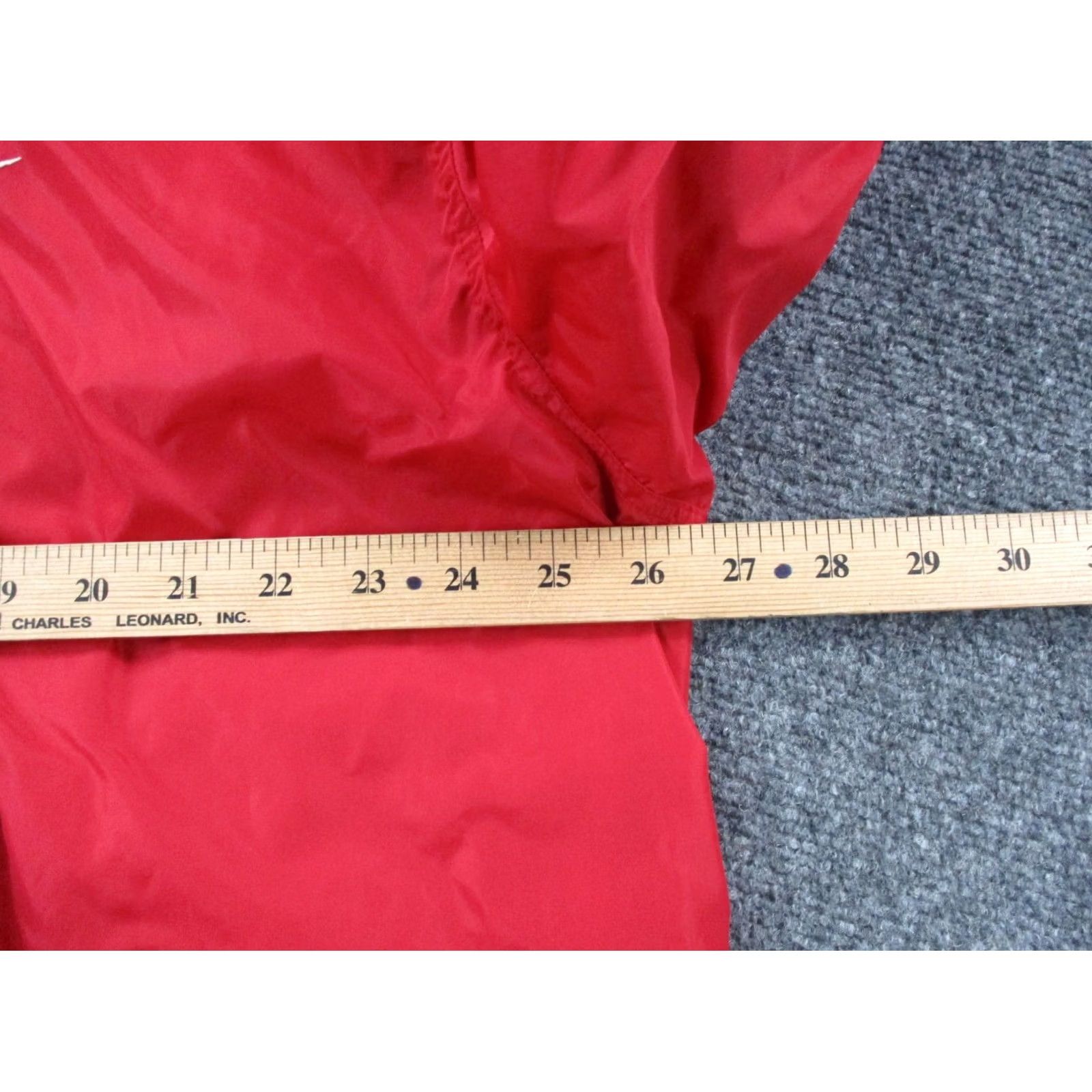 Nike VINTAGE Nike Jacket Mens 2XL Red Swoosh Windbreaker Casual Zipper Full Zip Pockets Lightweight Athletic 90s Y2K Style Size US XXL / EU 58 / 5 - 5 Thumbnail