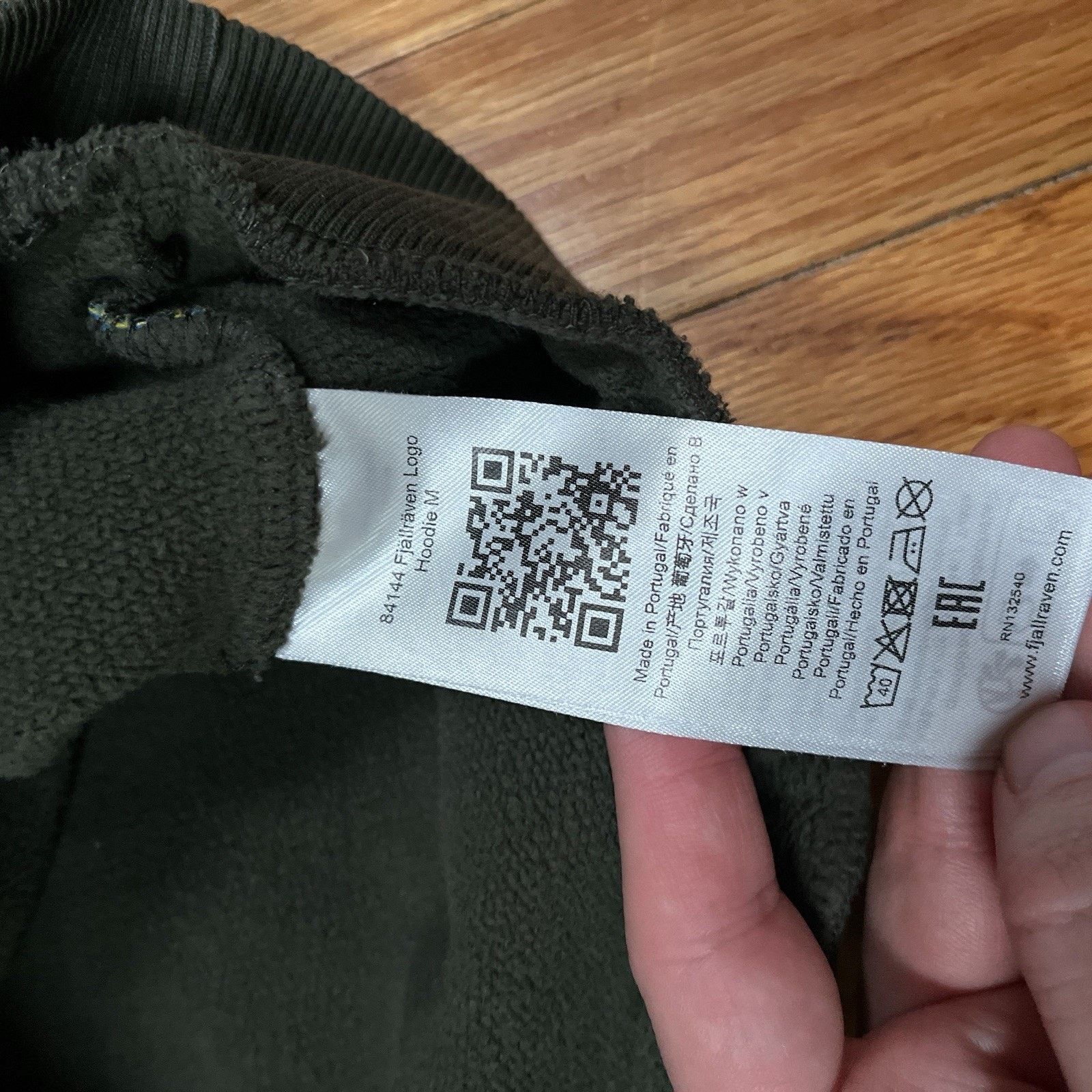Fjallraven Fjallraven Logo Hoodie Green Pullover Sweatshirt Logo 84144 Size US M / EU 48-50 / 2 - 4 Thumbnail