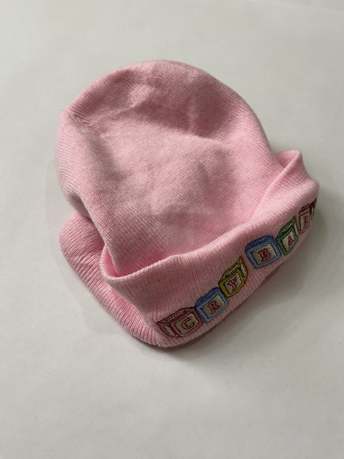 Band Tees CRY BABY BEANIE. Size ONE SIZE - 5 Thumbnail
