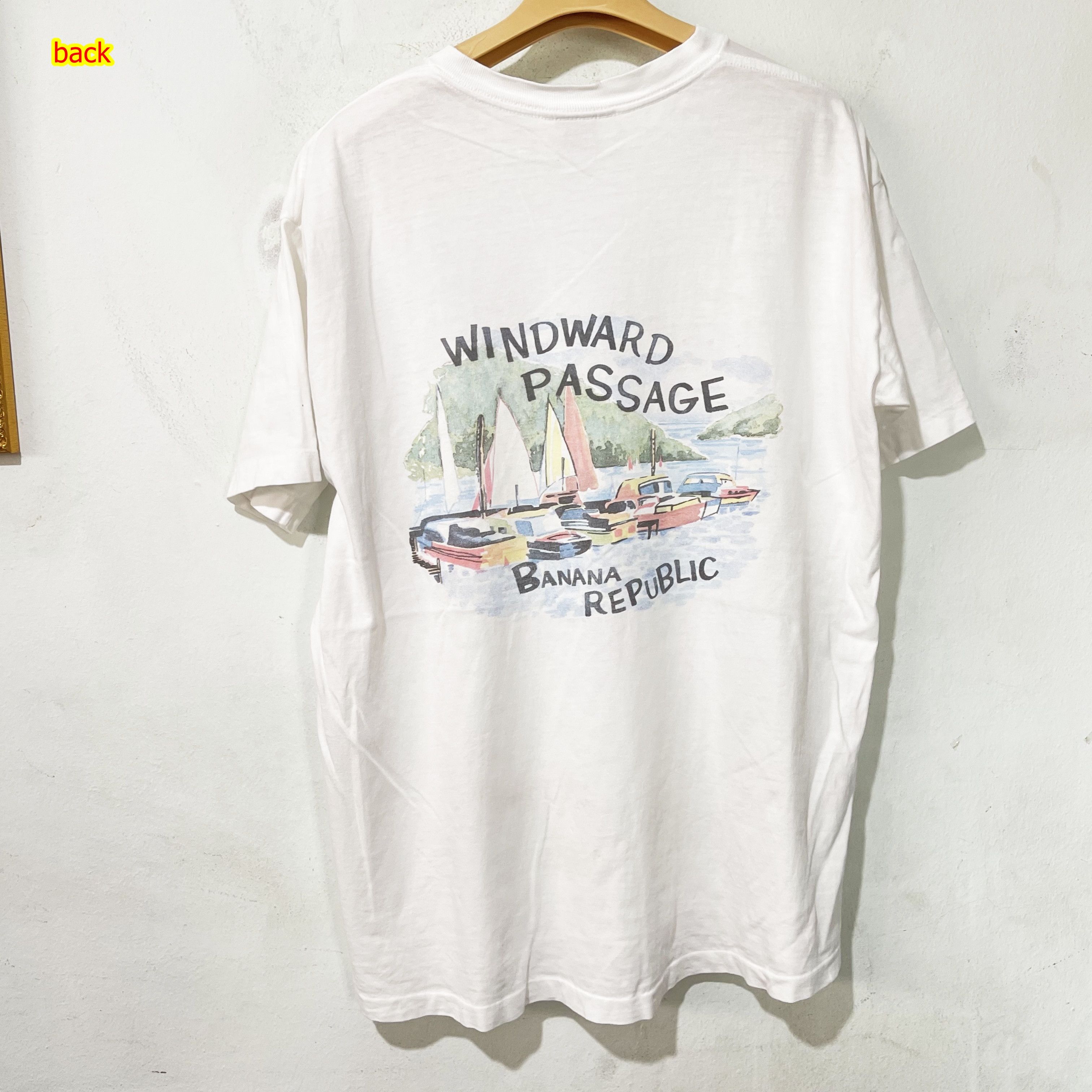 Banana Republic Vintage 90s Banana Republic Windward Passage Pocket Tee Size US M / EU 48-50 / 2 - 1 Thumbnail