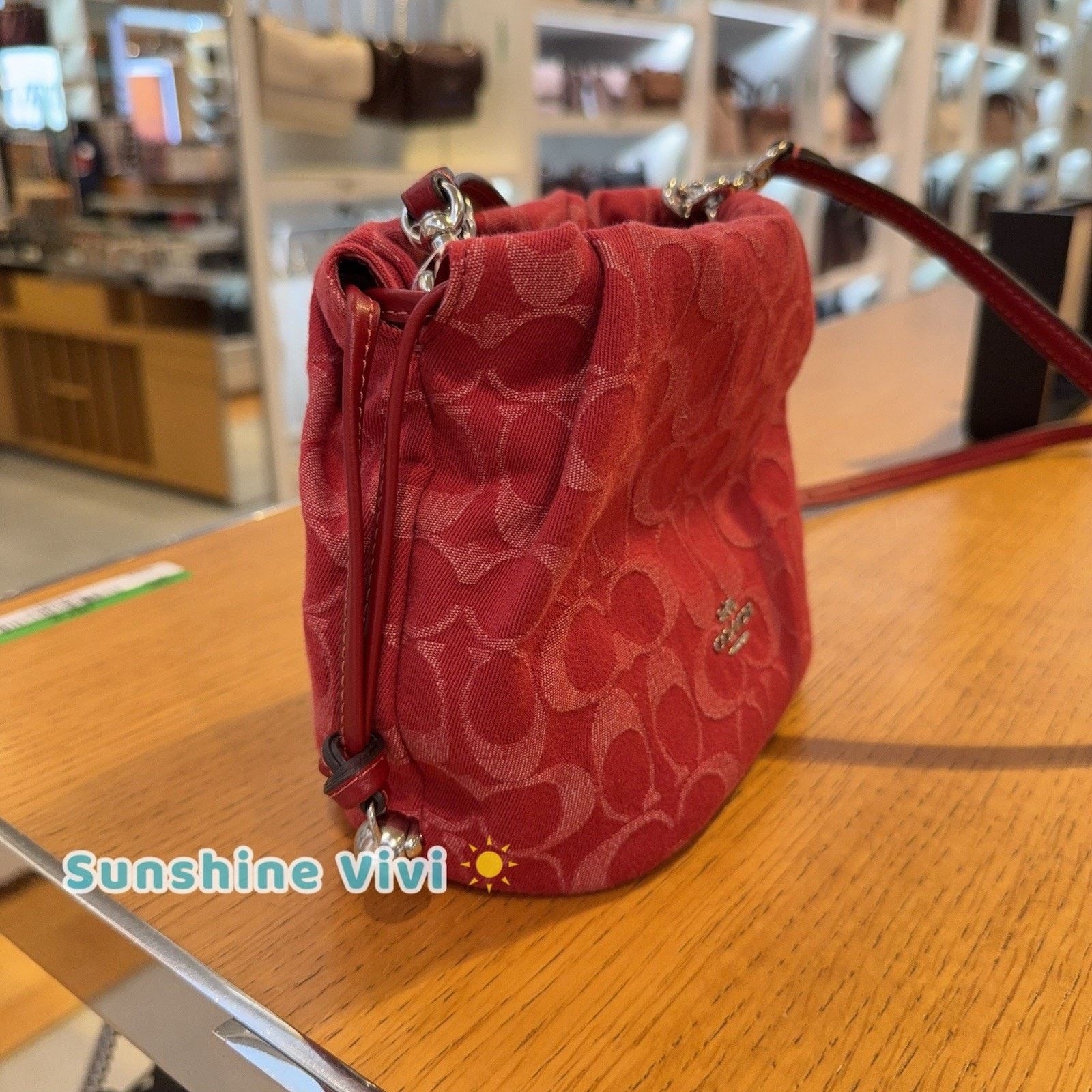 Coach NWT Coach Faye Mini Drawstring Bag CCZ45 denim/True Red Size ONE SIZE - 2 Thumbnail