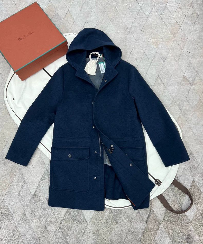 Loro Piana LORO PIANA A coat made of sheep and mink fur Size US S / EU 44-46 / 1 - 1 Thumbnail