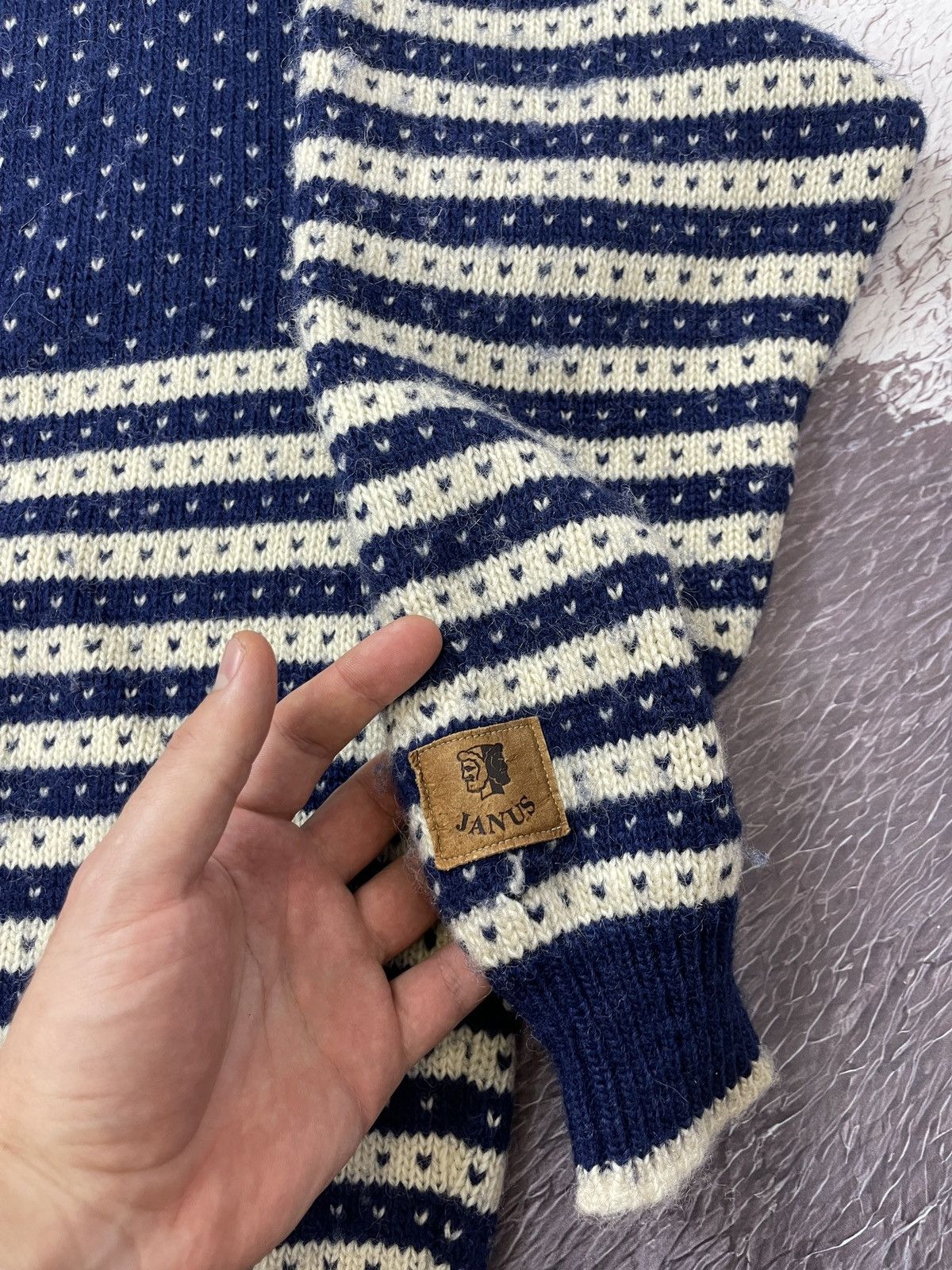 Dale Of Norway Janus vintage pure wool made in Norway striped sweater Size US M / EU 48-50 / 2 - 7 Thumbnail