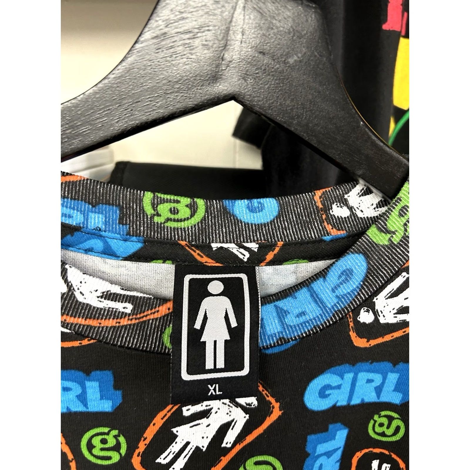 Girl Skateboards VINTAGE Girl Skateboards T Shirt Sprinkles All Over Print Premium Shirt XL AOP Shirt Size US XL / EU 56 / 4 - 3 Thumbnail