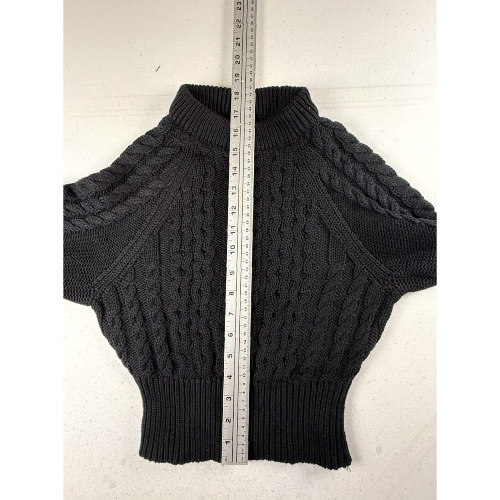 Anthropologie VINTAGE Anthropologie Sweater XS Black Cable-Knit Mock Neck Women Pullover XS Black Mock Neck Cable-Knit Sweater Anthropologie Women Pullover Size XS / US 0-2 / IT 36-38 - 4 Thumbnail
