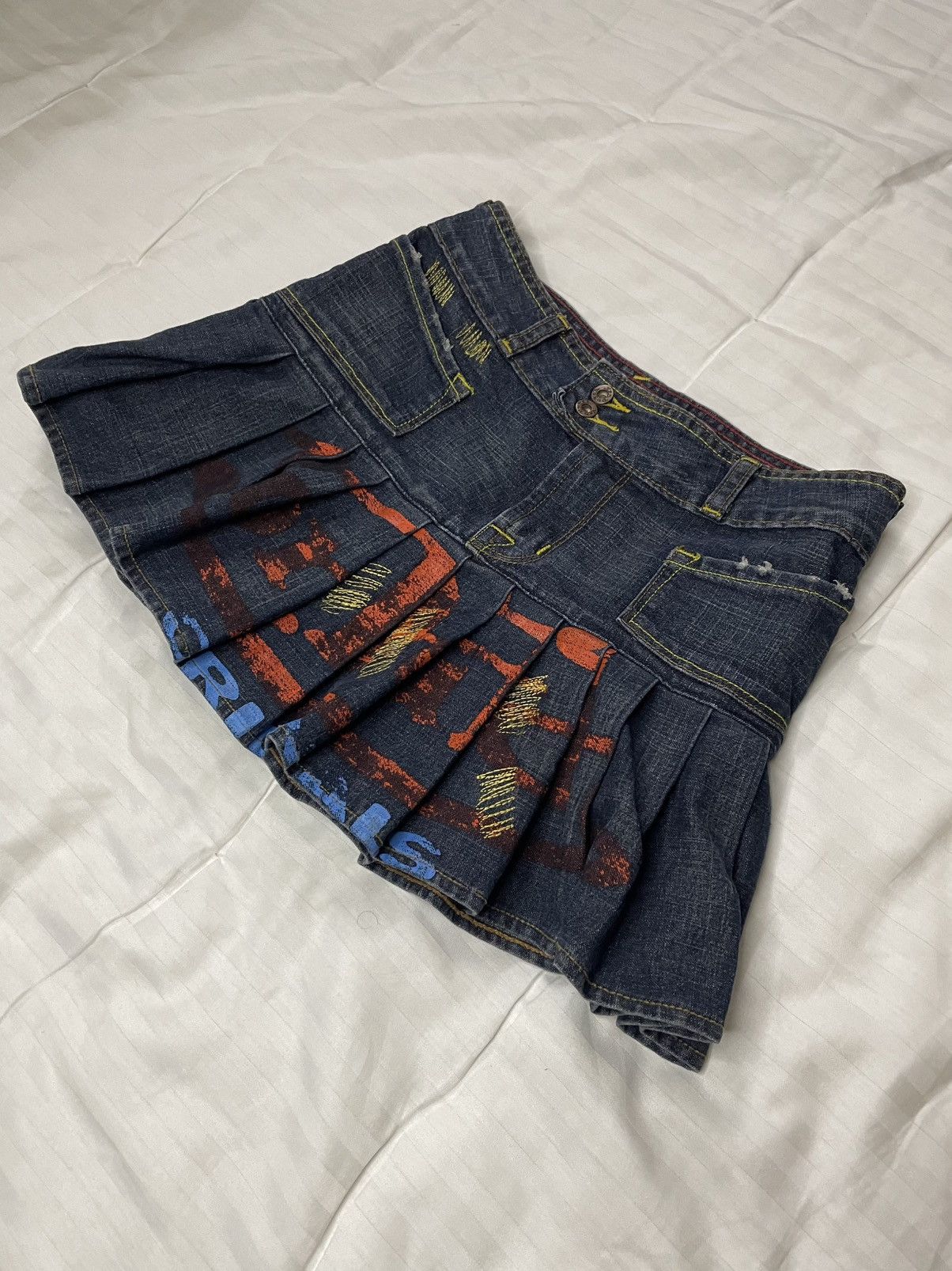 Von Dutch Vintage Rare Y2K Von Dutch Mini Skirt Big Logo Size 27" / US 4 / IT 40 - 2 Thumbnail