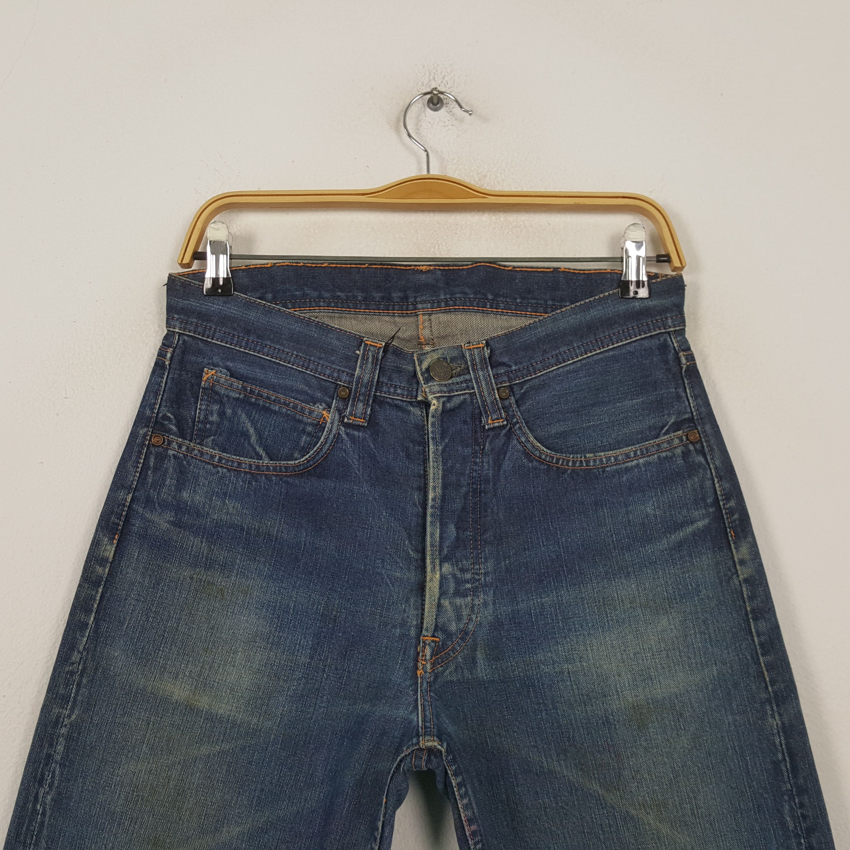 Japanese Brand Vintage Head Light Japanese Brand Distressed Jeans RR13 Size US 30 / EU 46 - 2 Thumbnail