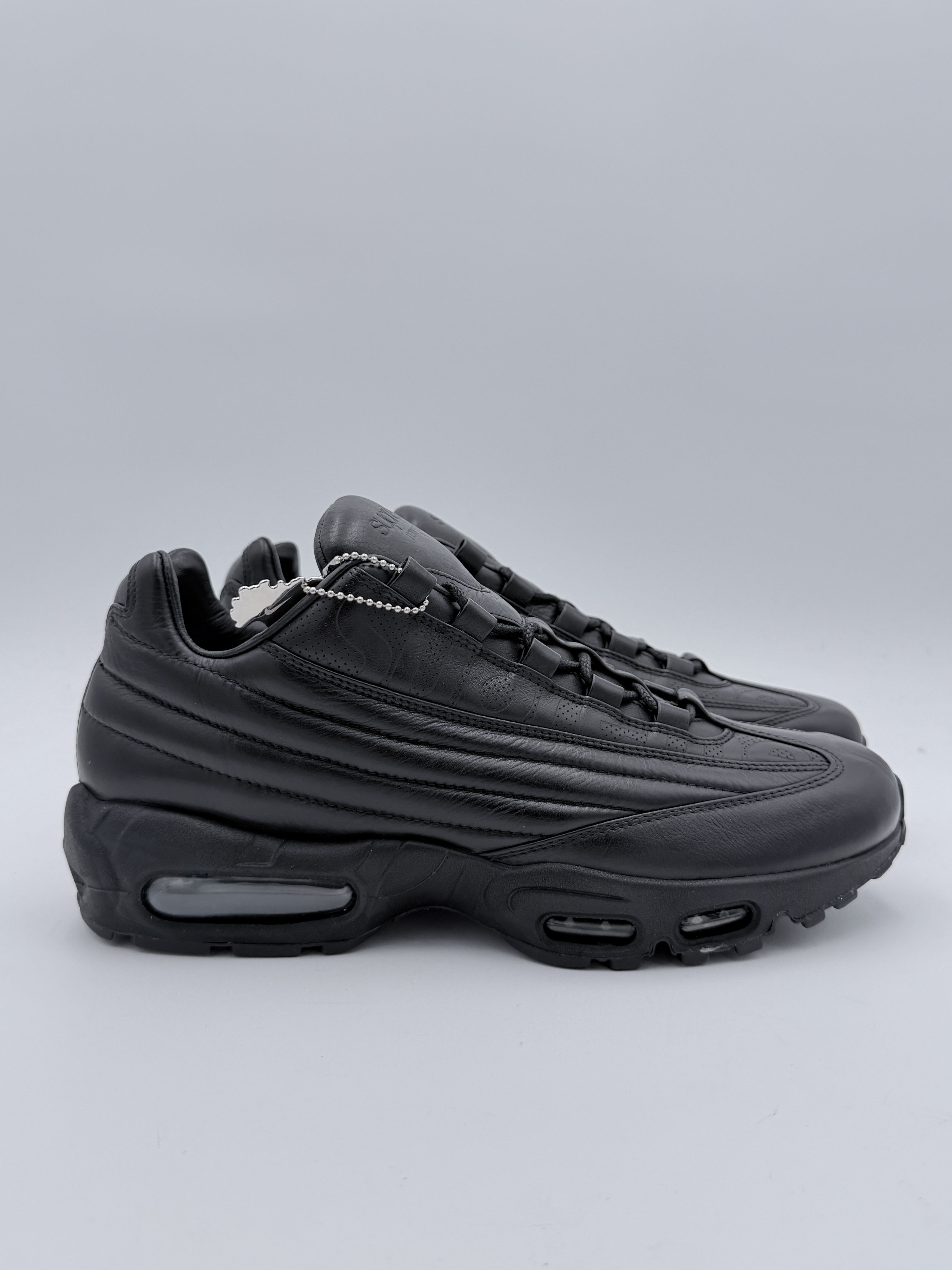 Nike × Supreme Supreme Air Max 95 Leather Lux Made in Italy Black Size US 9.5 / EU 42-43 - 2 Thumbnail