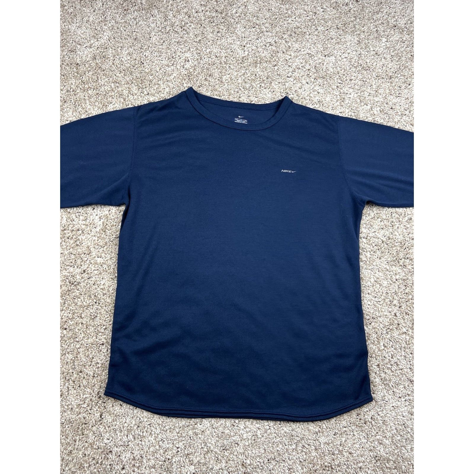 Nike VINTAGE Nike Shirt XL Blue Dri-FIT Long Sleeve Swoosh Training USA Made Y2K Mens Size US XL / EU 56 / 4 - 3 Thumbnail