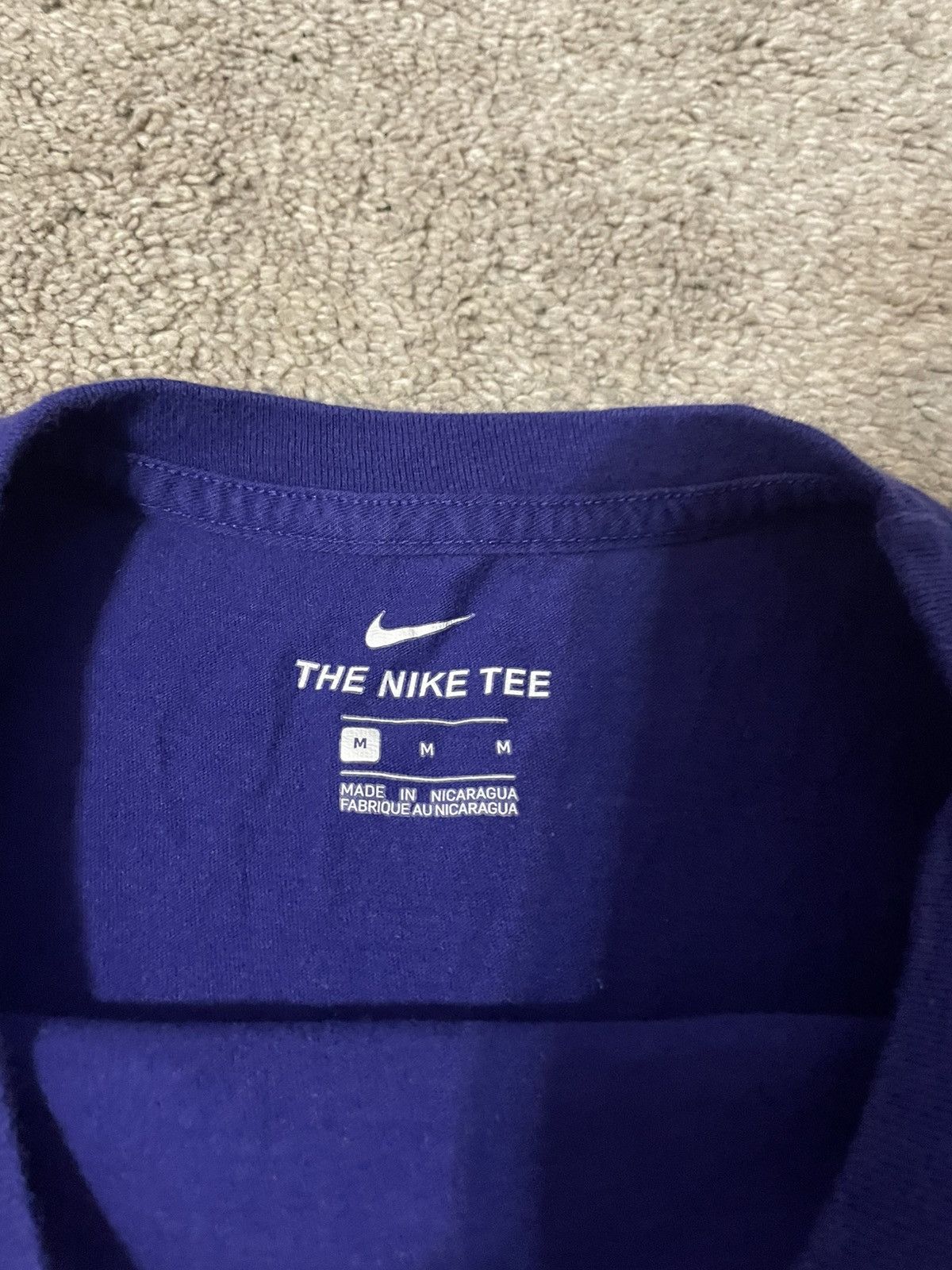 Nike Have A Nike Day Smile Graphic T Shirt Women’s Size Medium Size M / US 6-8 / IT 42-44 - 6 Thumbnail