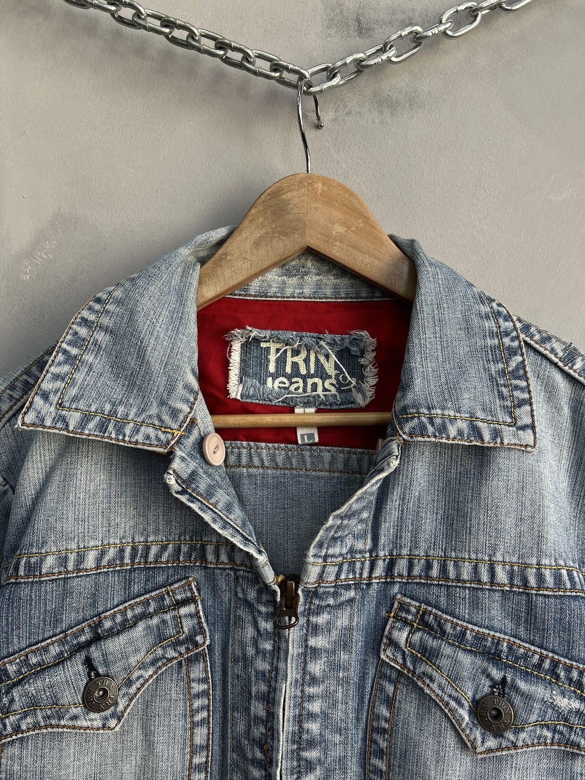 Diesel Vintage denim distressed cropped trucker jacket diesel y2k Size US M / EU 48-50 / 2 - 5 Thumbnail