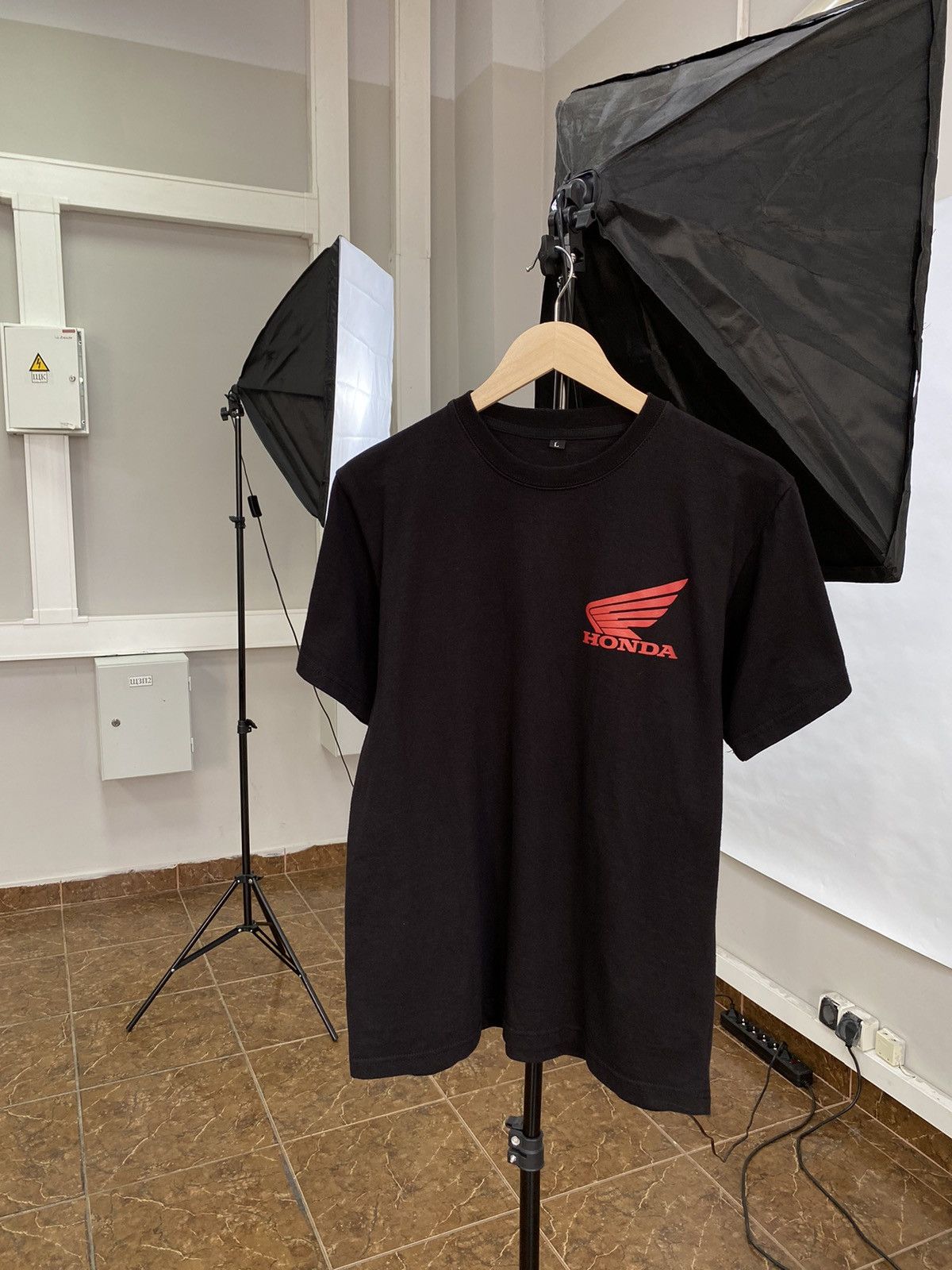 Honda 🇺🇸 Vintage 90s Honda Daytona Shop t-shirt rare retro Size US L / EU 52-54 / 3 - 1 Thumbnail