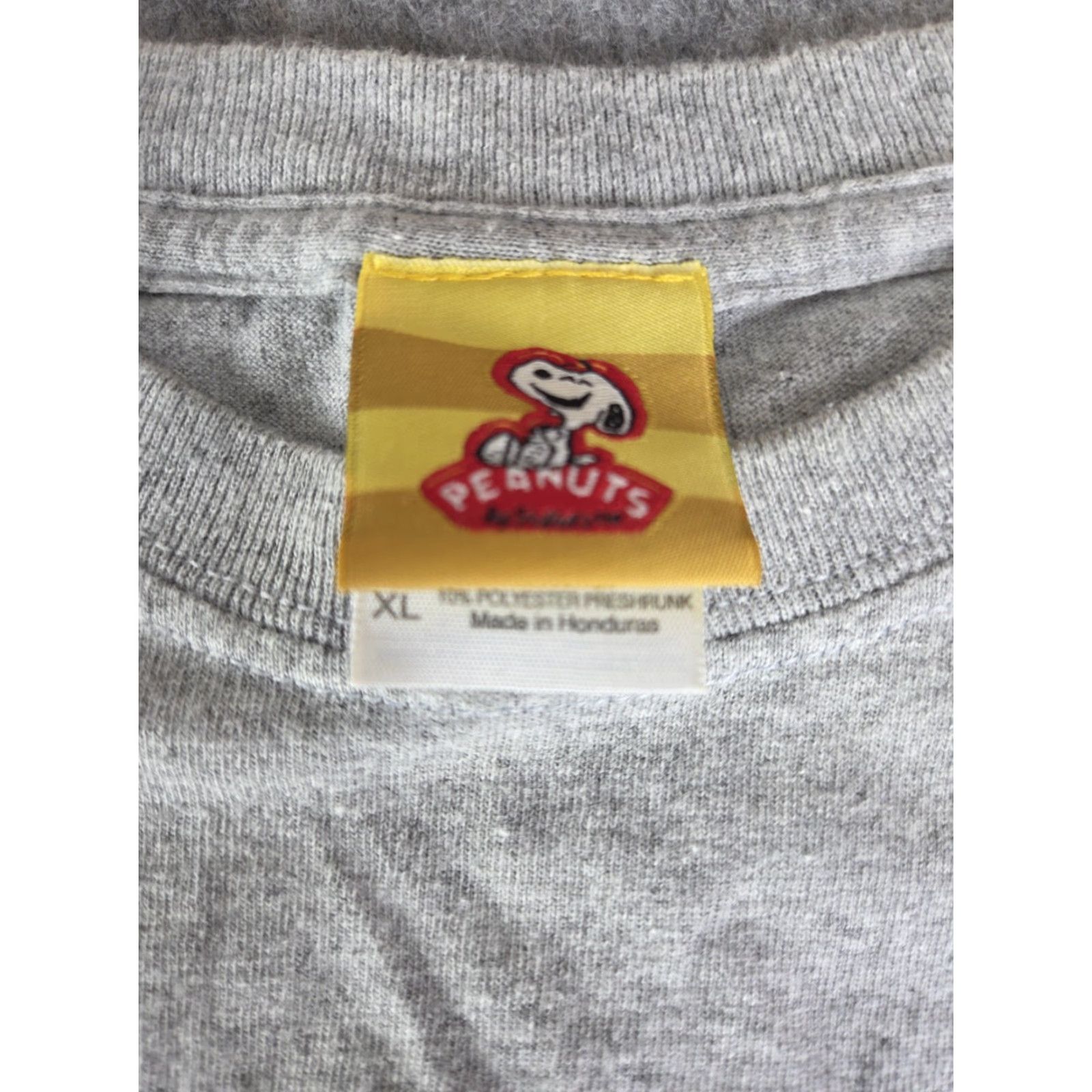 Vintage Holiday Peanuts T-Shirt XL Gray Snoopy Christmas Woodstock Guitar Rock Men Size US XL / EU 56 / 4 - 3 Thumbnail